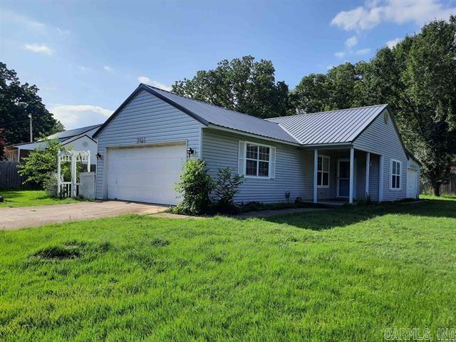 701 Clarence  Mountain View, AR