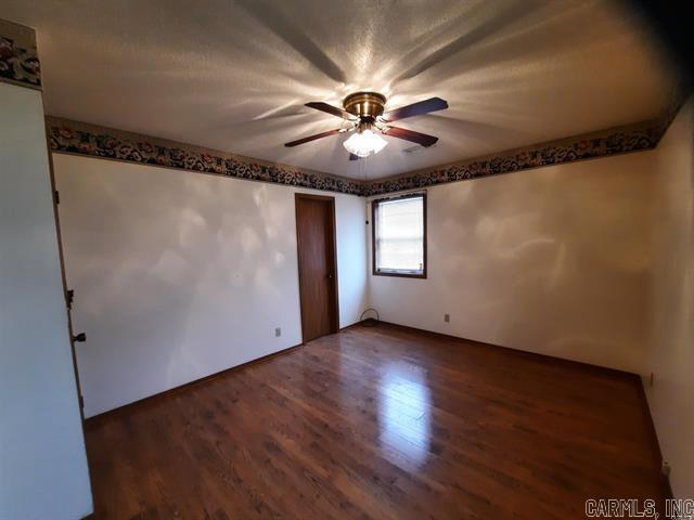 701 Clarence  Mountain View, AR