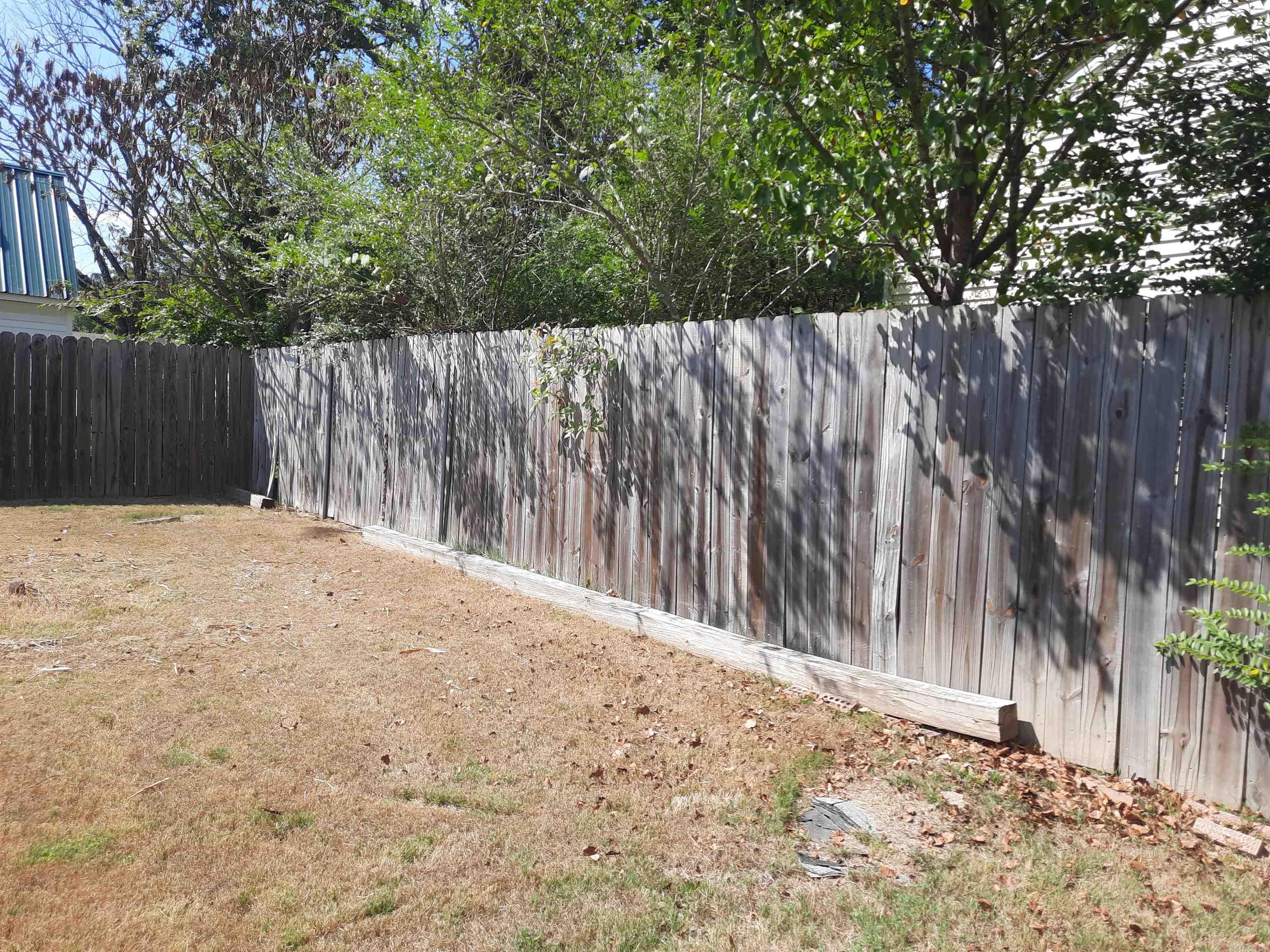 701 Clarence  Mountain View, AR