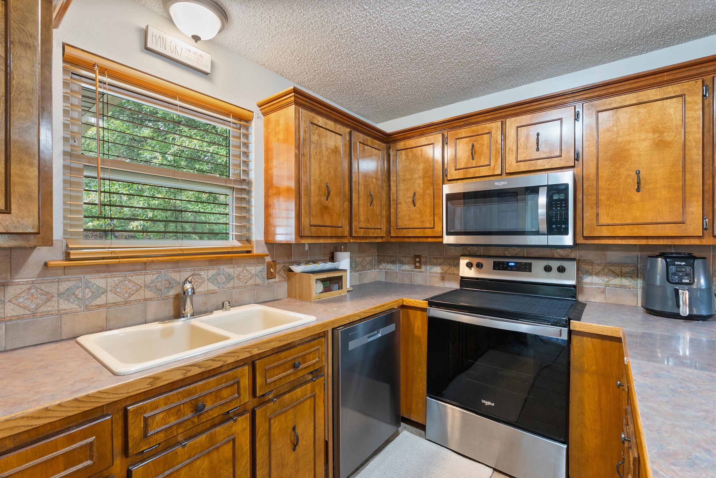 5806 Foxboro  North Little Rock, AR