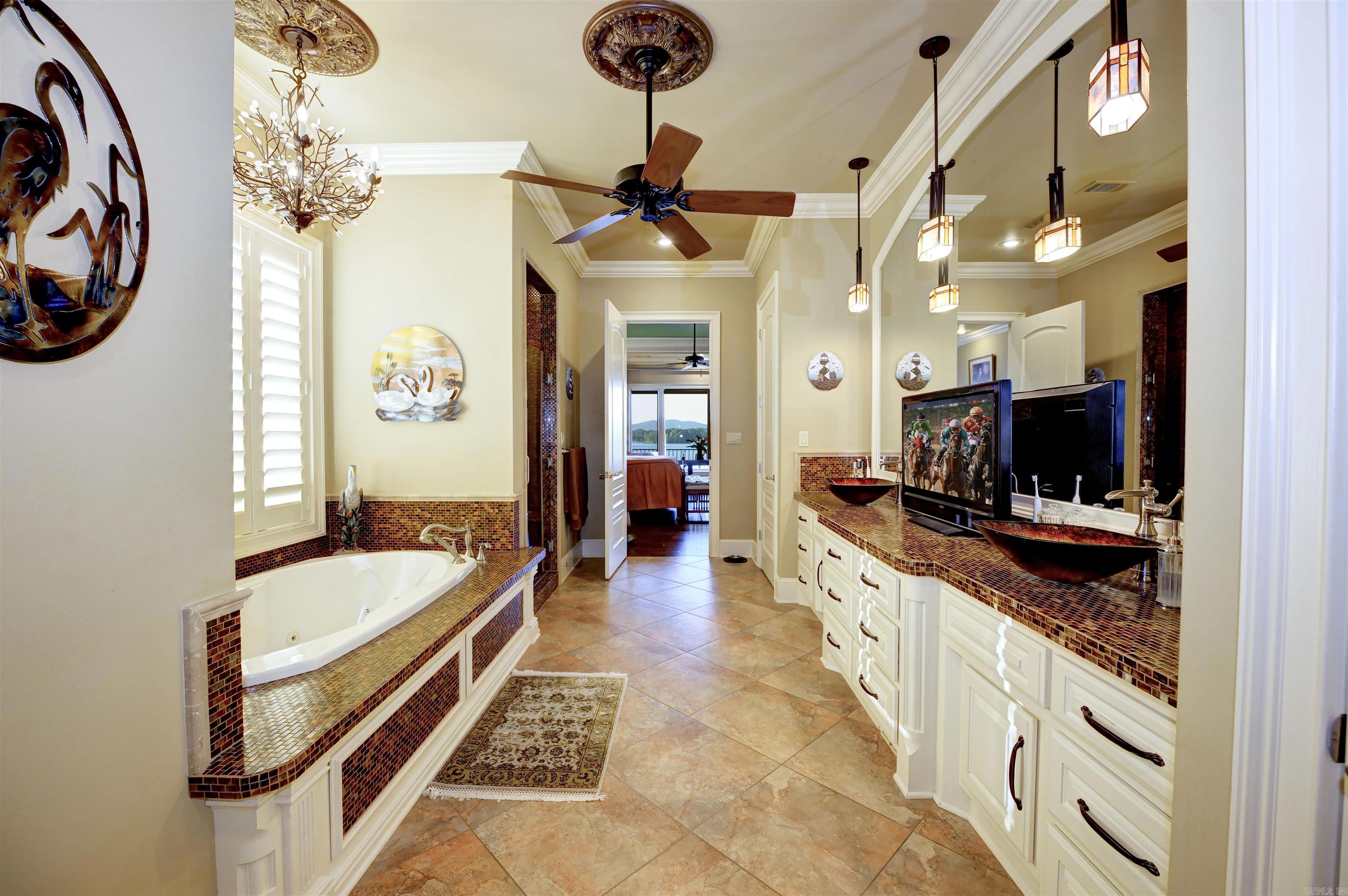 243 Wilson Point  Hot Springs, AR