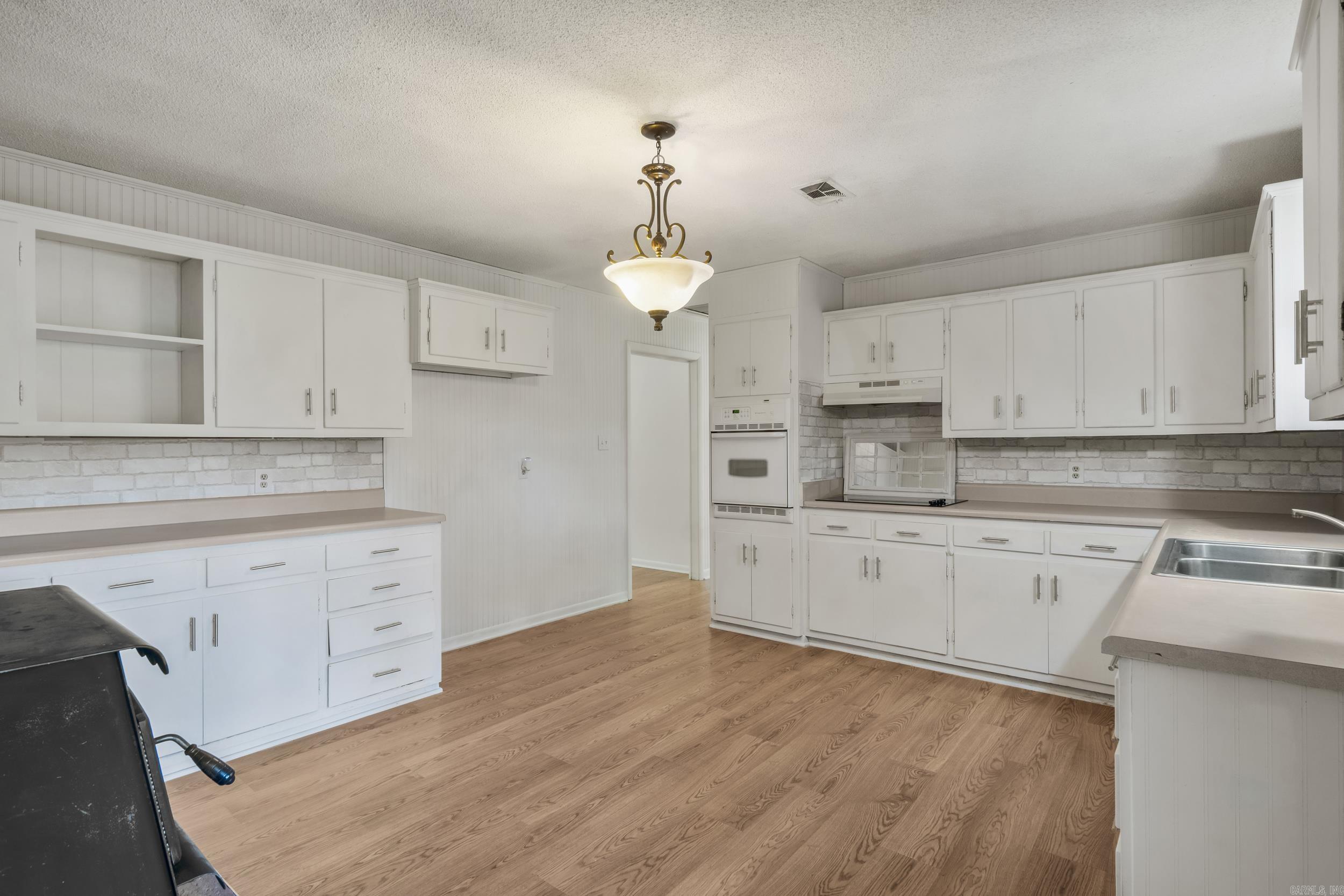 1266 Highway 258  Bald Knob, AR
