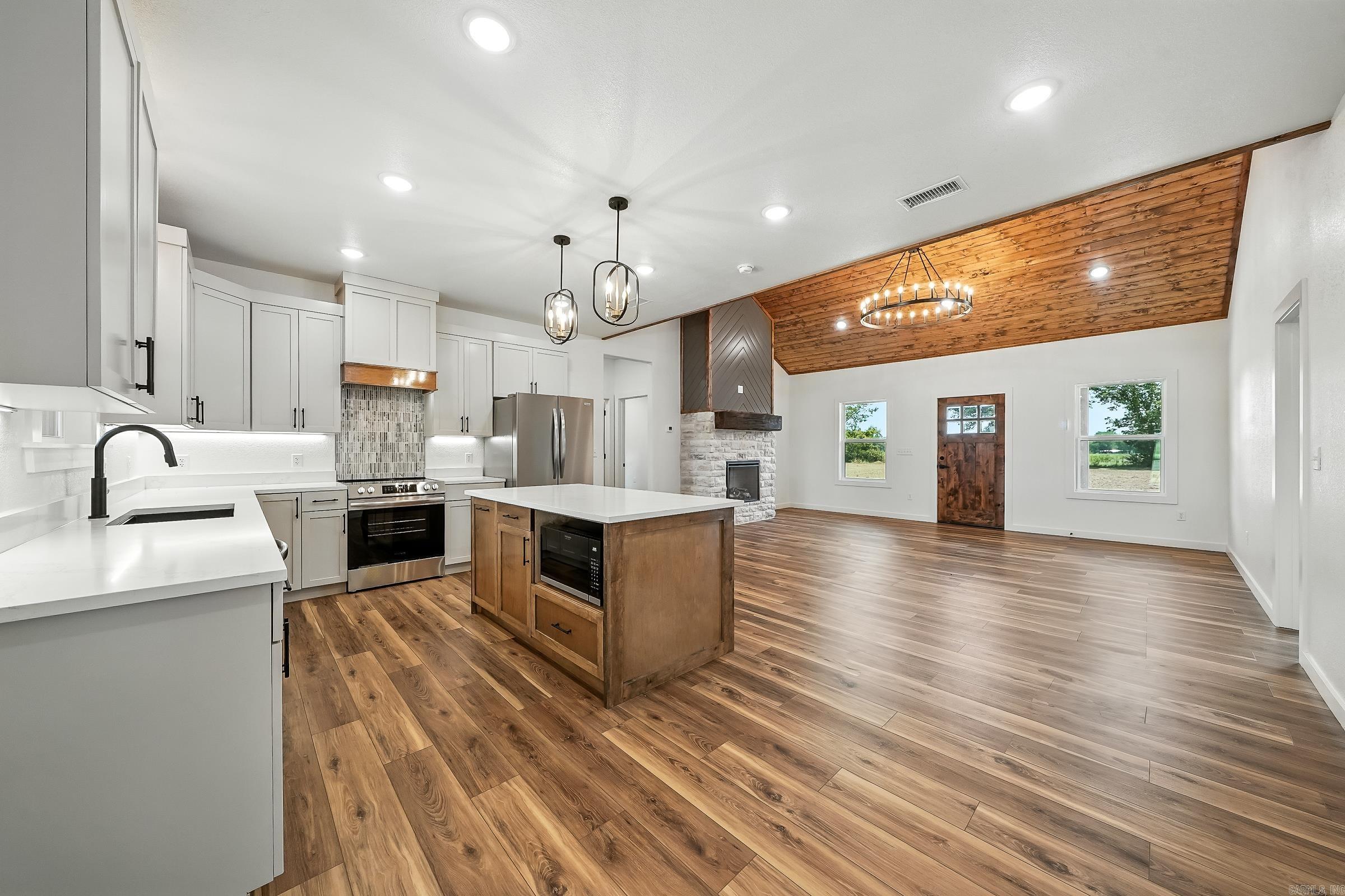265 Polk Road 76E  Mena, AR
