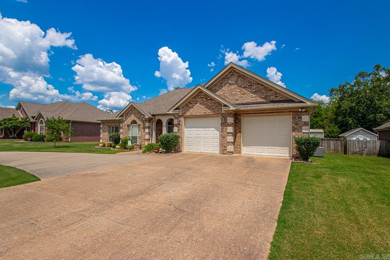 54 Oakbrooke  Sherwood, AR