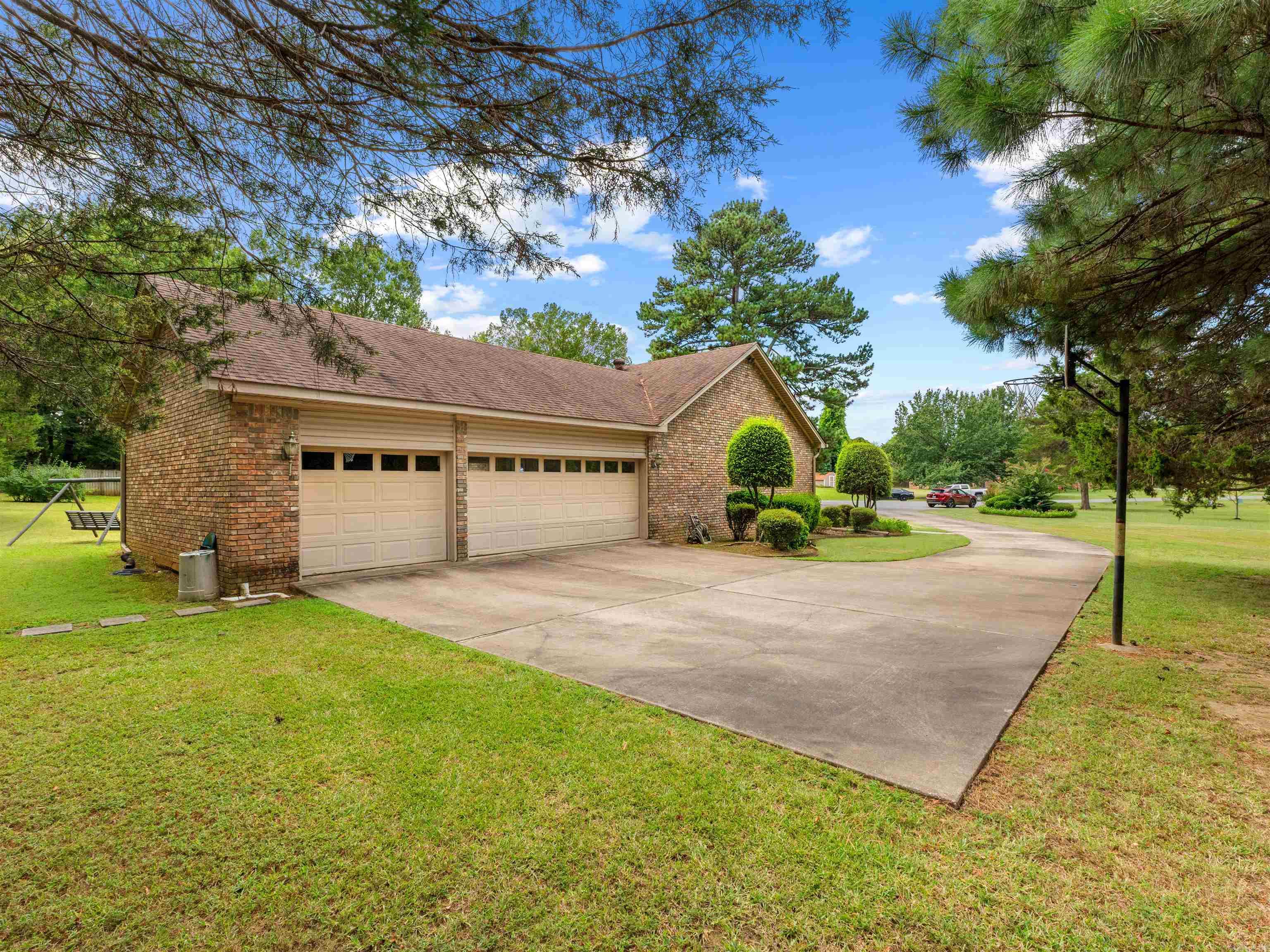 212 Pine Terrace Dr  Cabot, AR