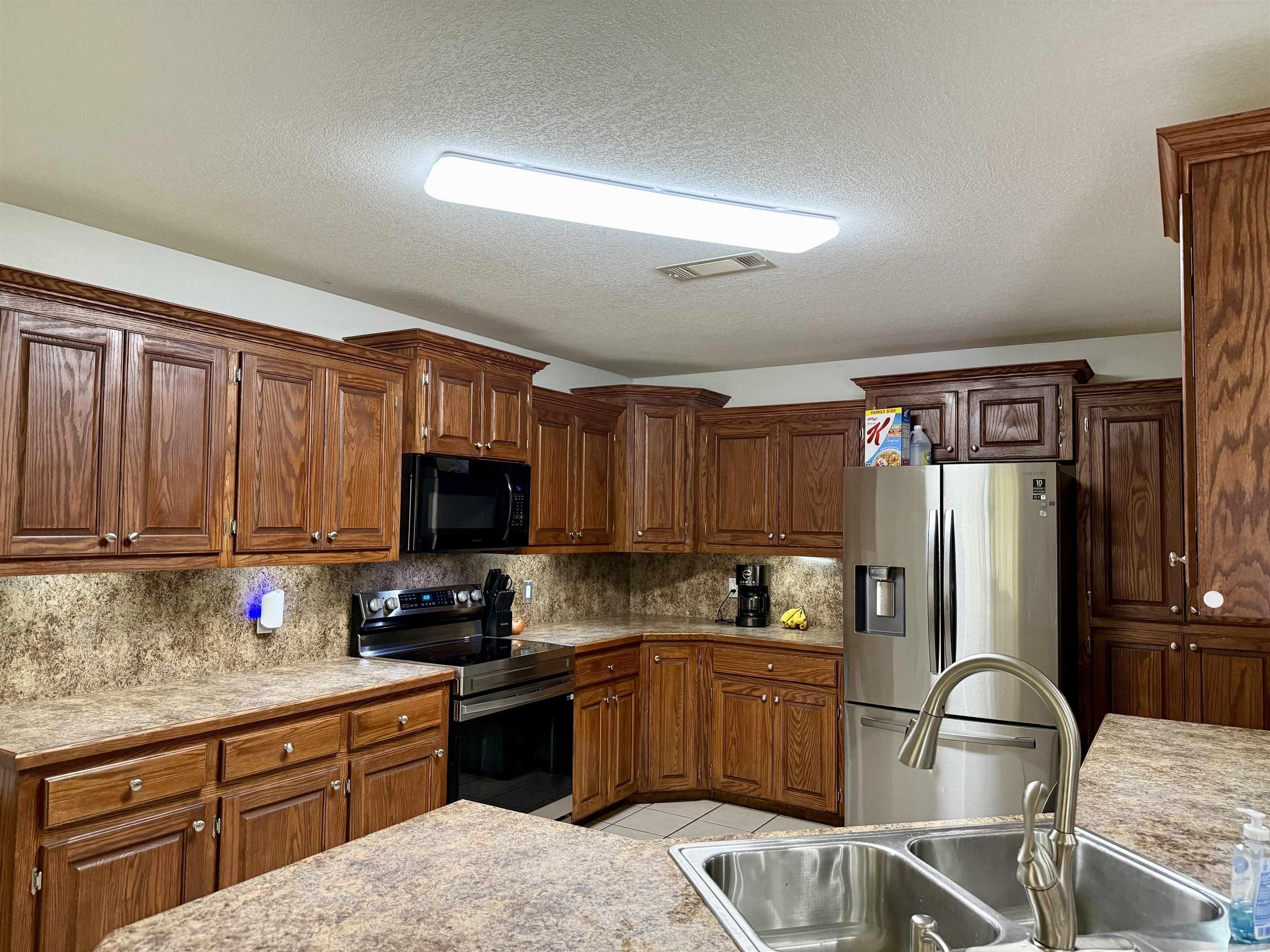 39 Valley CT  Sheridan, AR