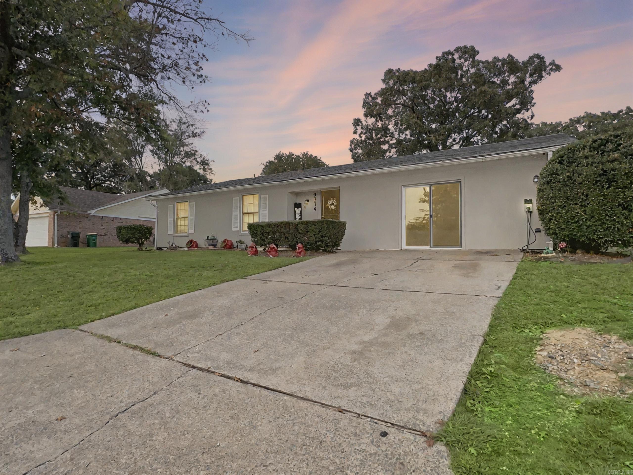 9314 Timber Valley Rd  Little Rock, AR