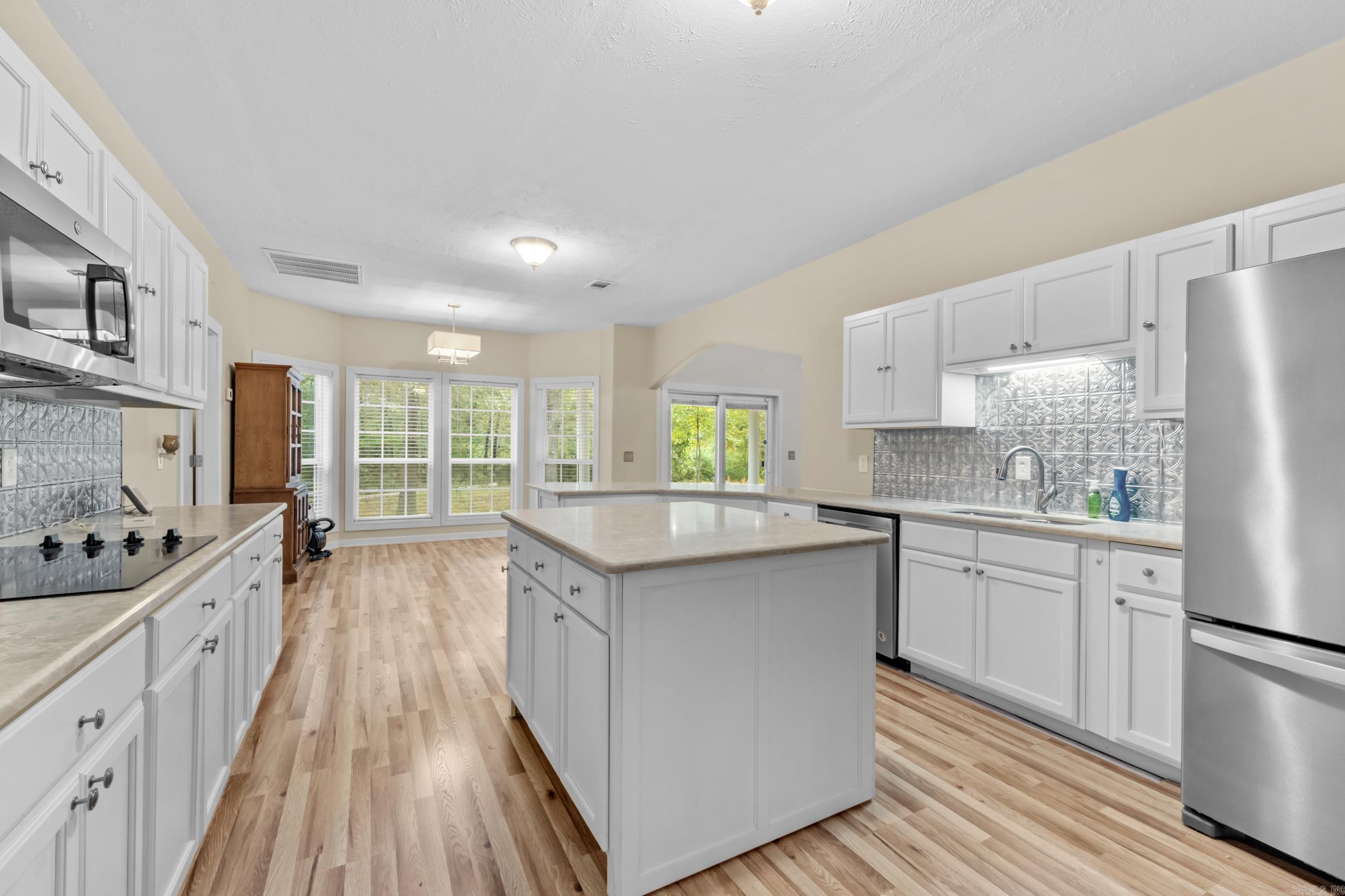 6945 Hwy 5 North  Mountain Home, AR