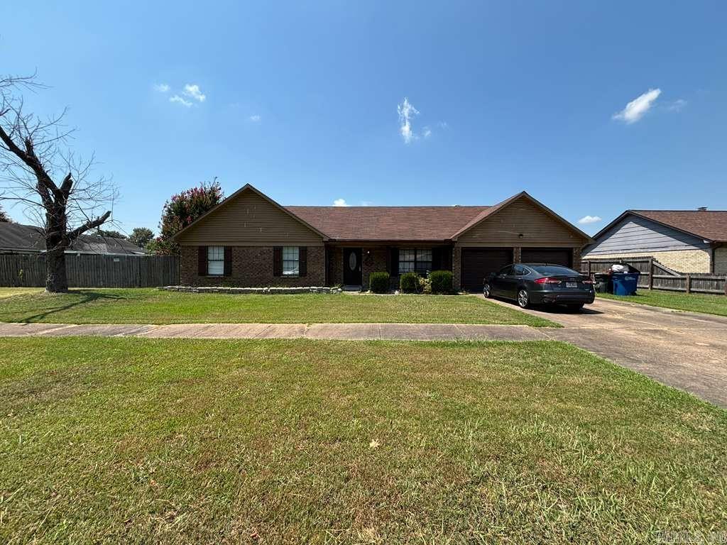 1002 W Clement  West Memphis, AR