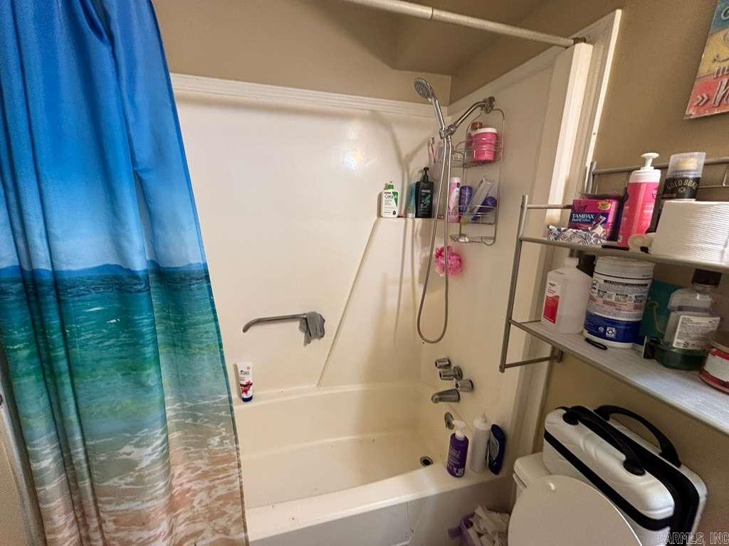 1002 W Clement  West Memphis, AR