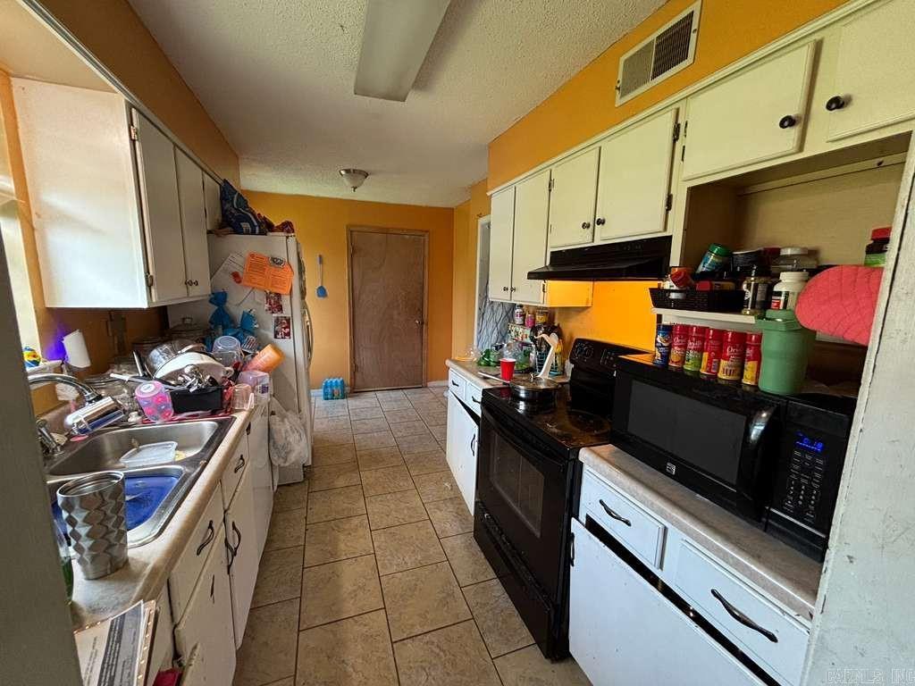 1002 W Clement  West Memphis, AR
