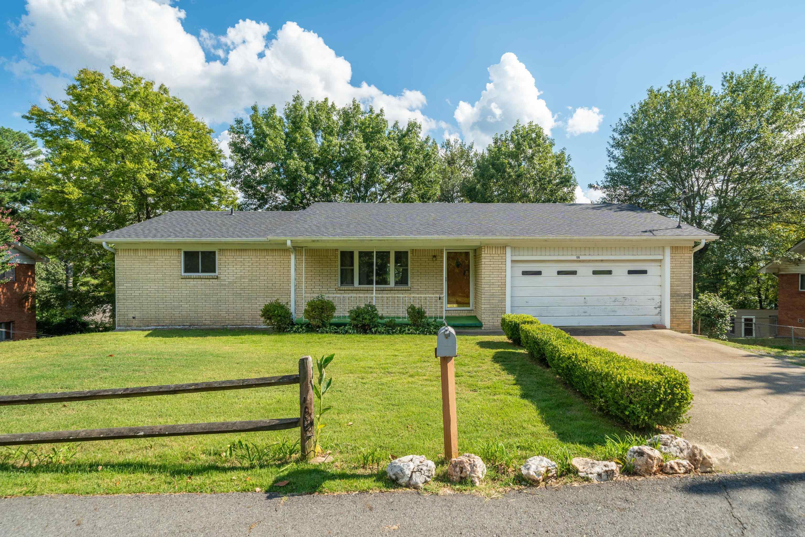 106 McMahan  Hot Springs, AR