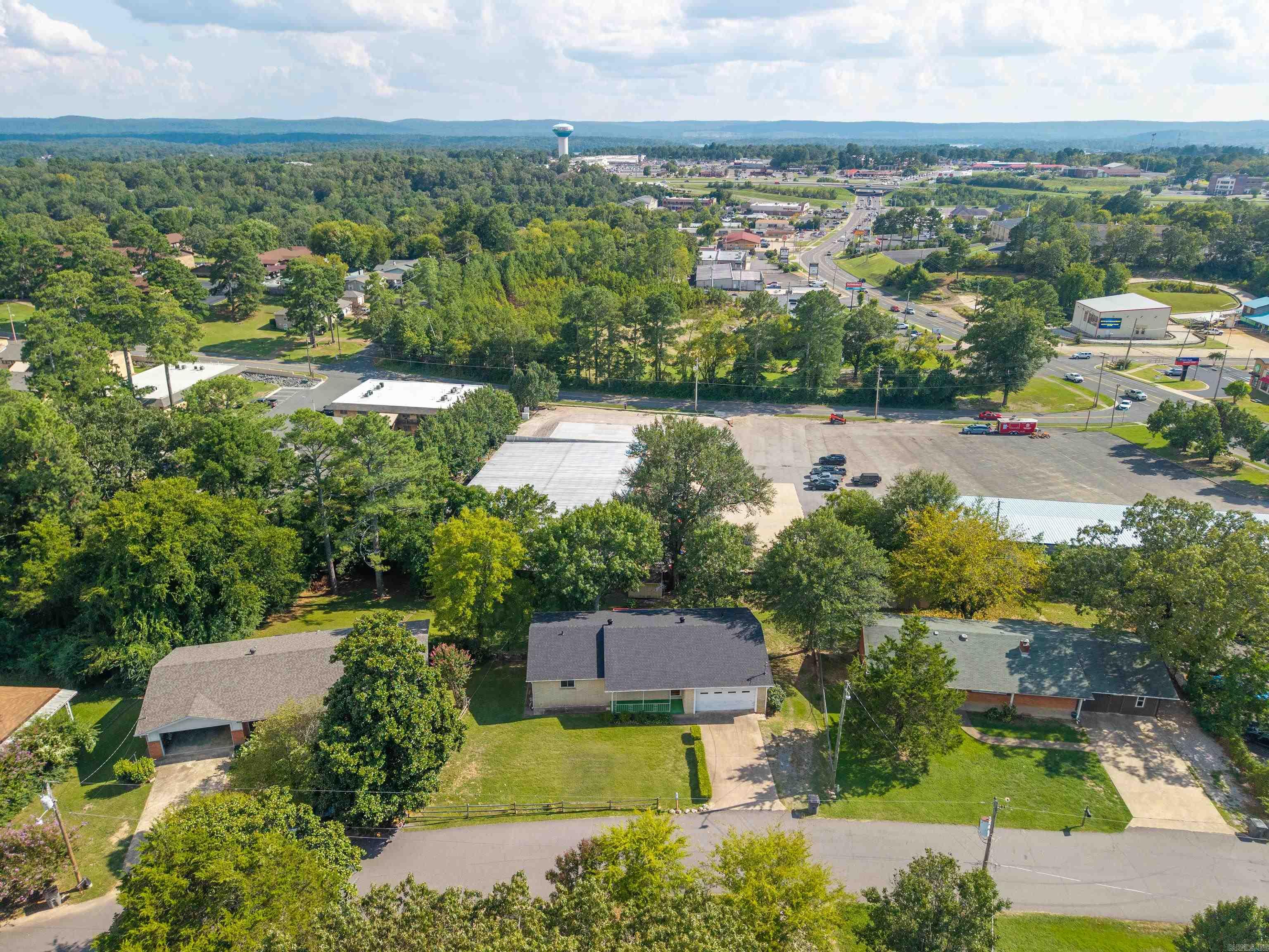 106 McMahan  Hot Springs, AR