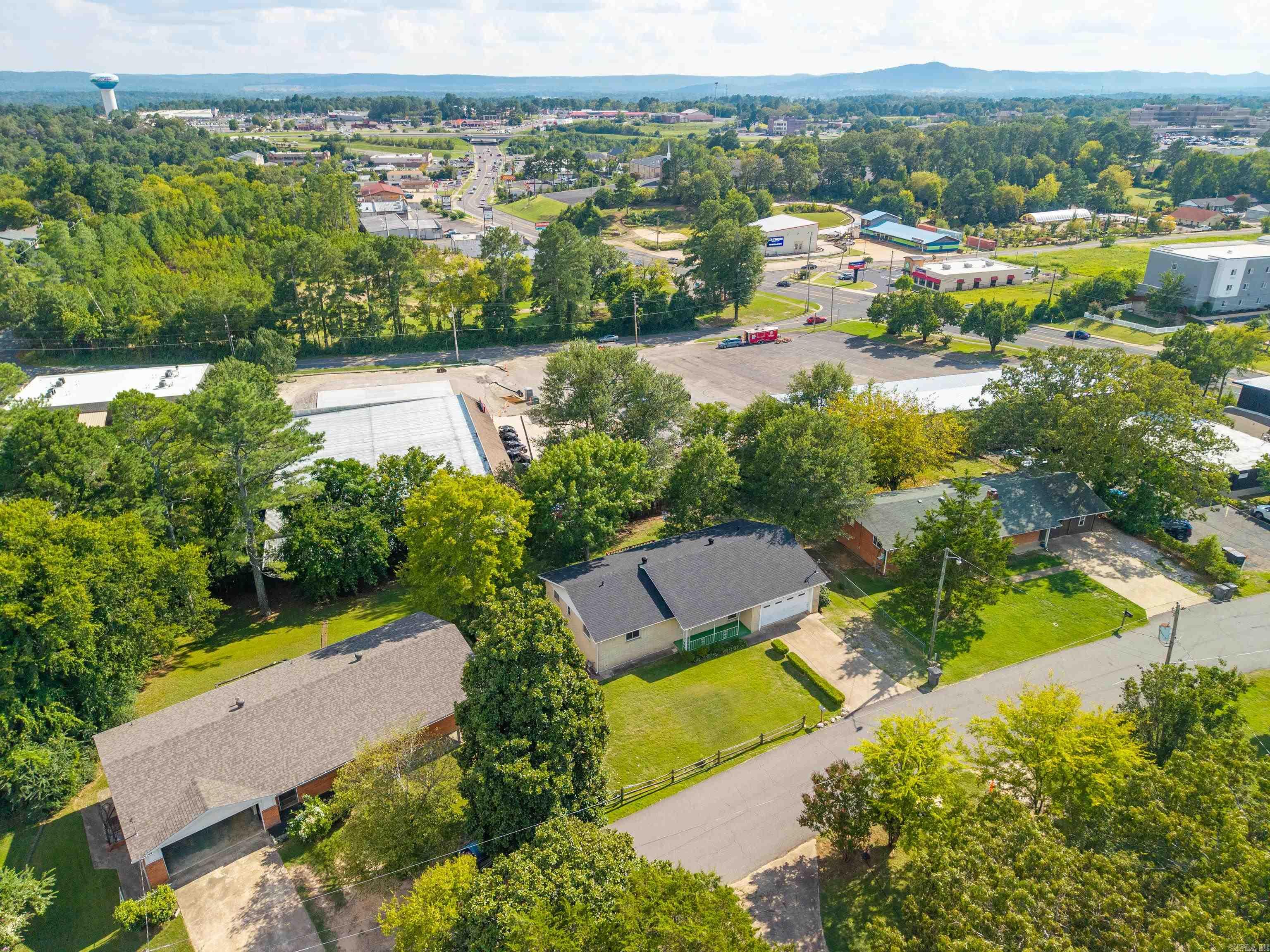 106 McMahan  Hot Springs, AR