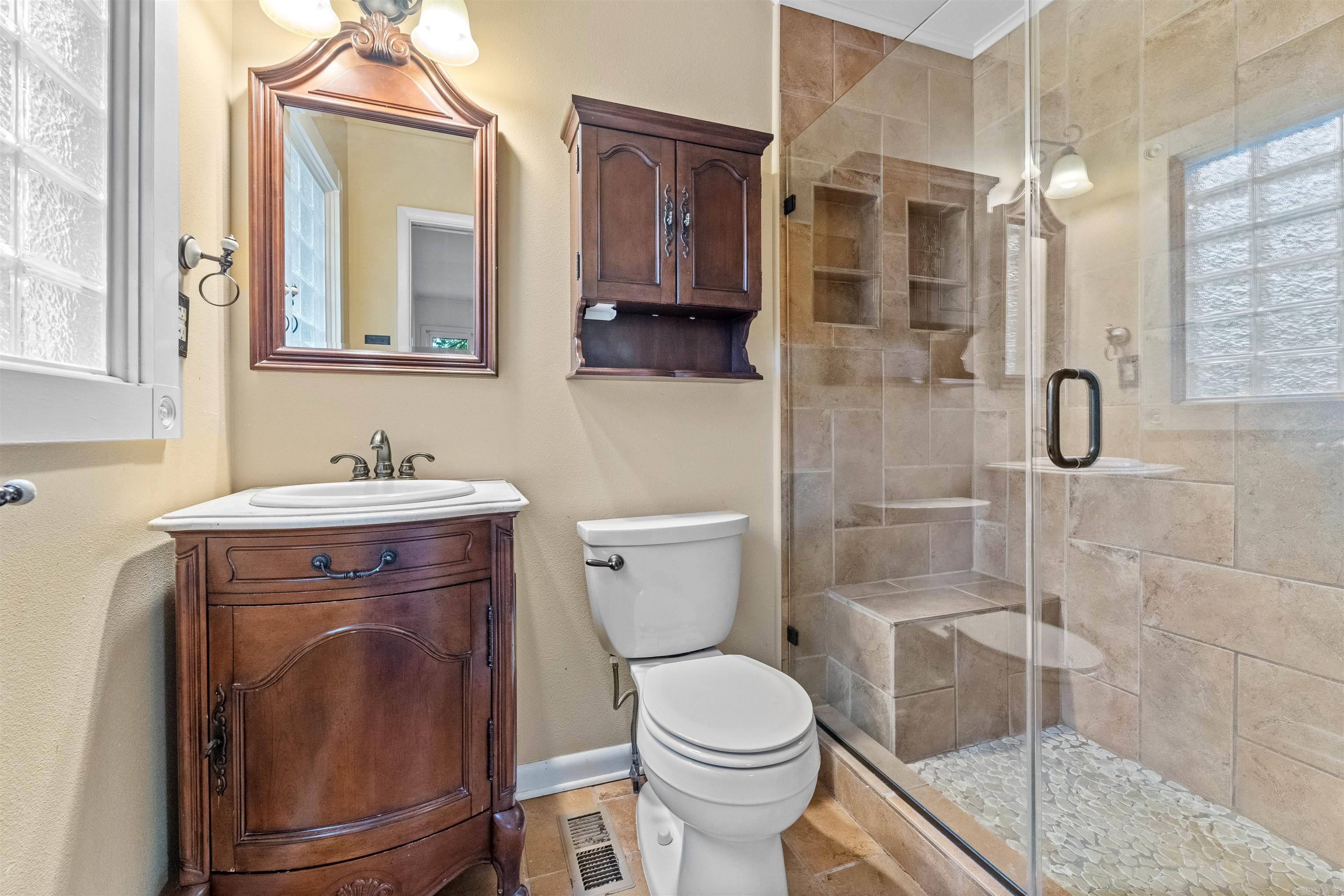 2908 Crouchwood  Little Rock, AR