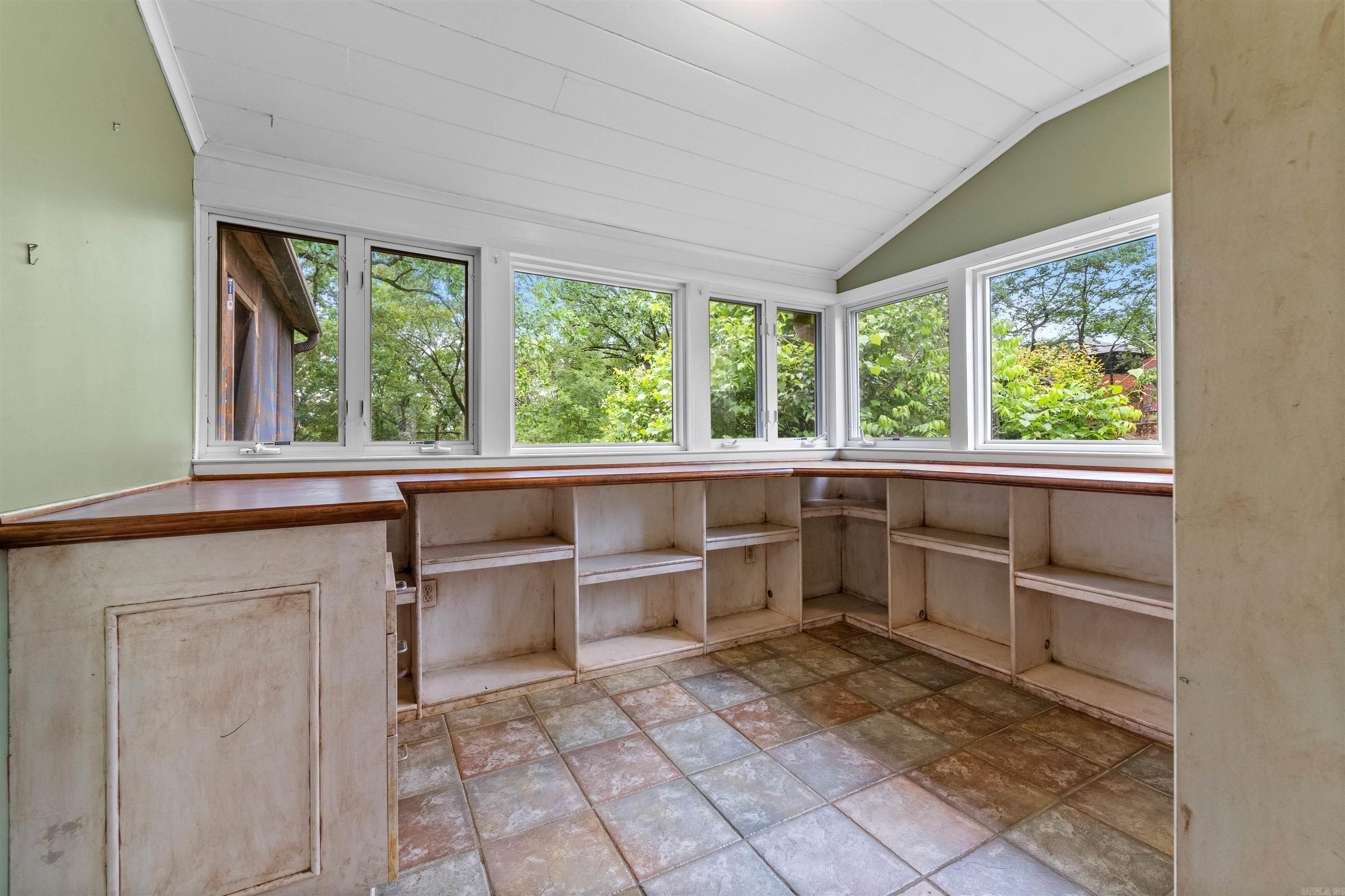 2908 Crouchwood  Little Rock, AR