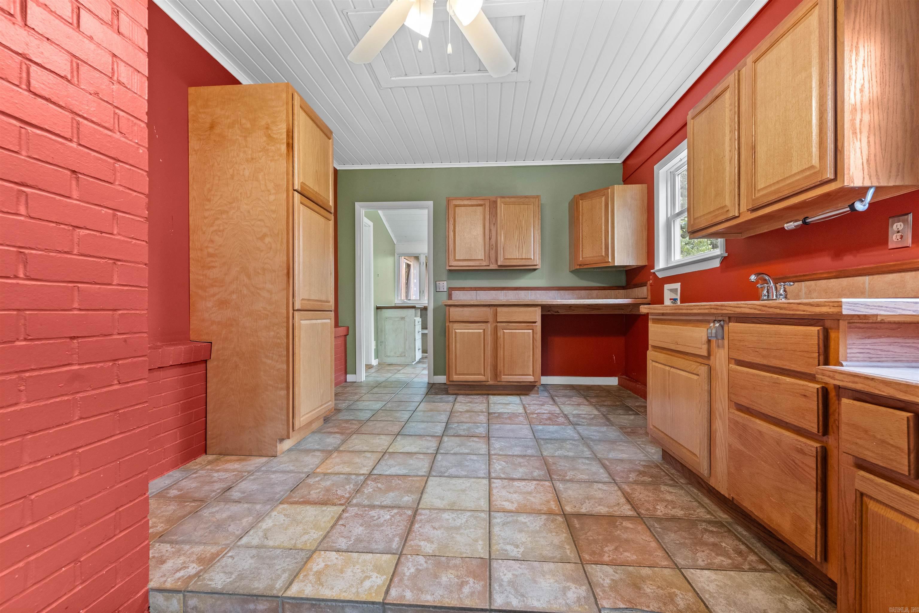 2908 Crouchwood  Little Rock, AR