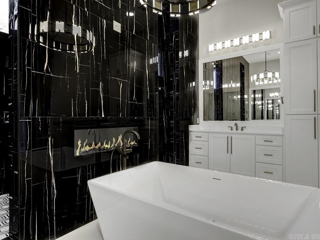 1004 Arkridge  Hot Springs, AR