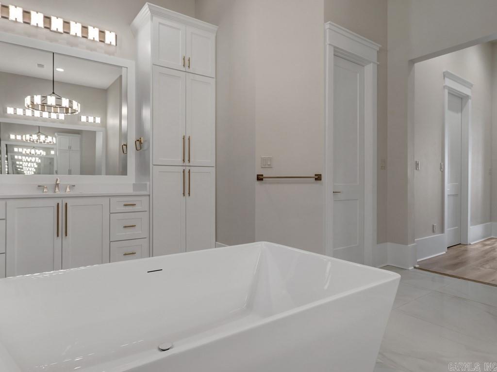 1004 Arkridge  Hot Springs, AR