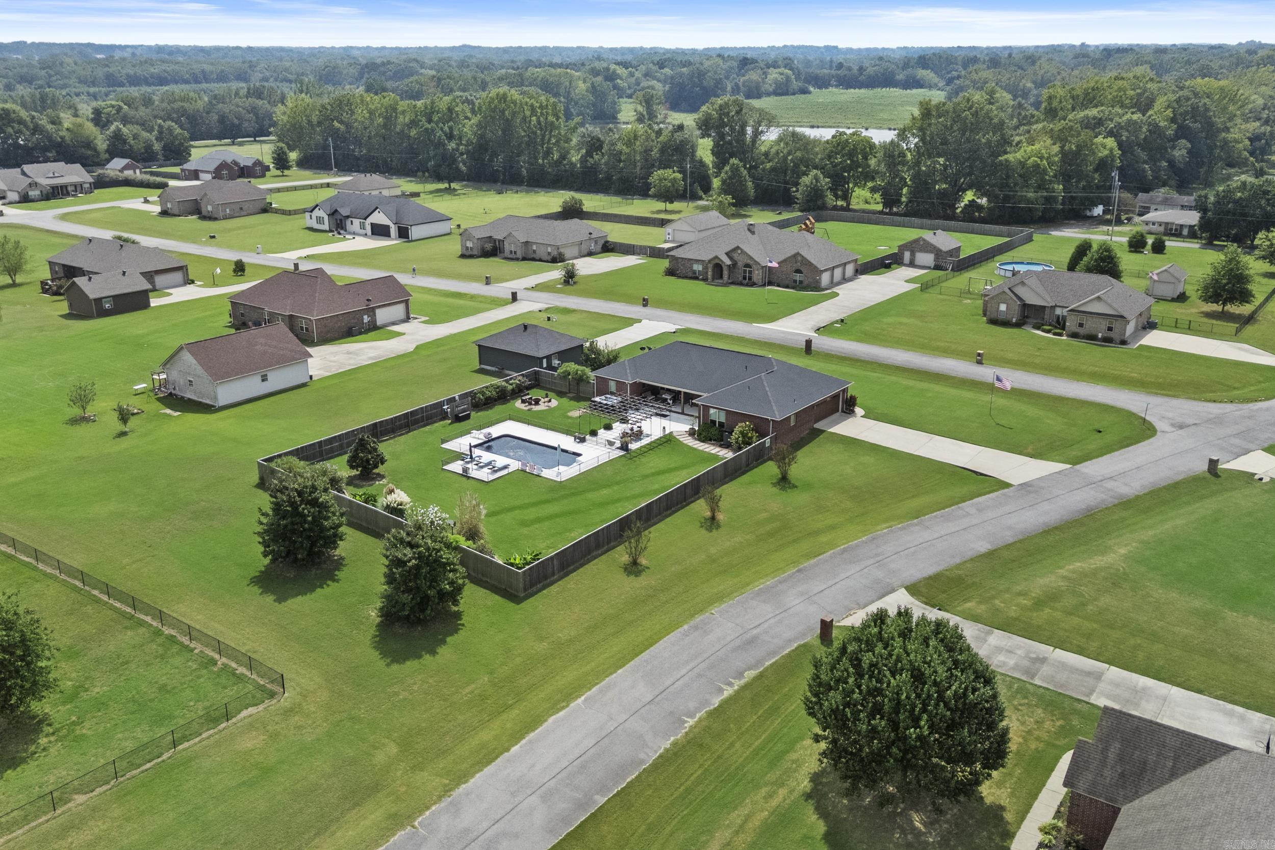 120 Kenzie  Ward, AR