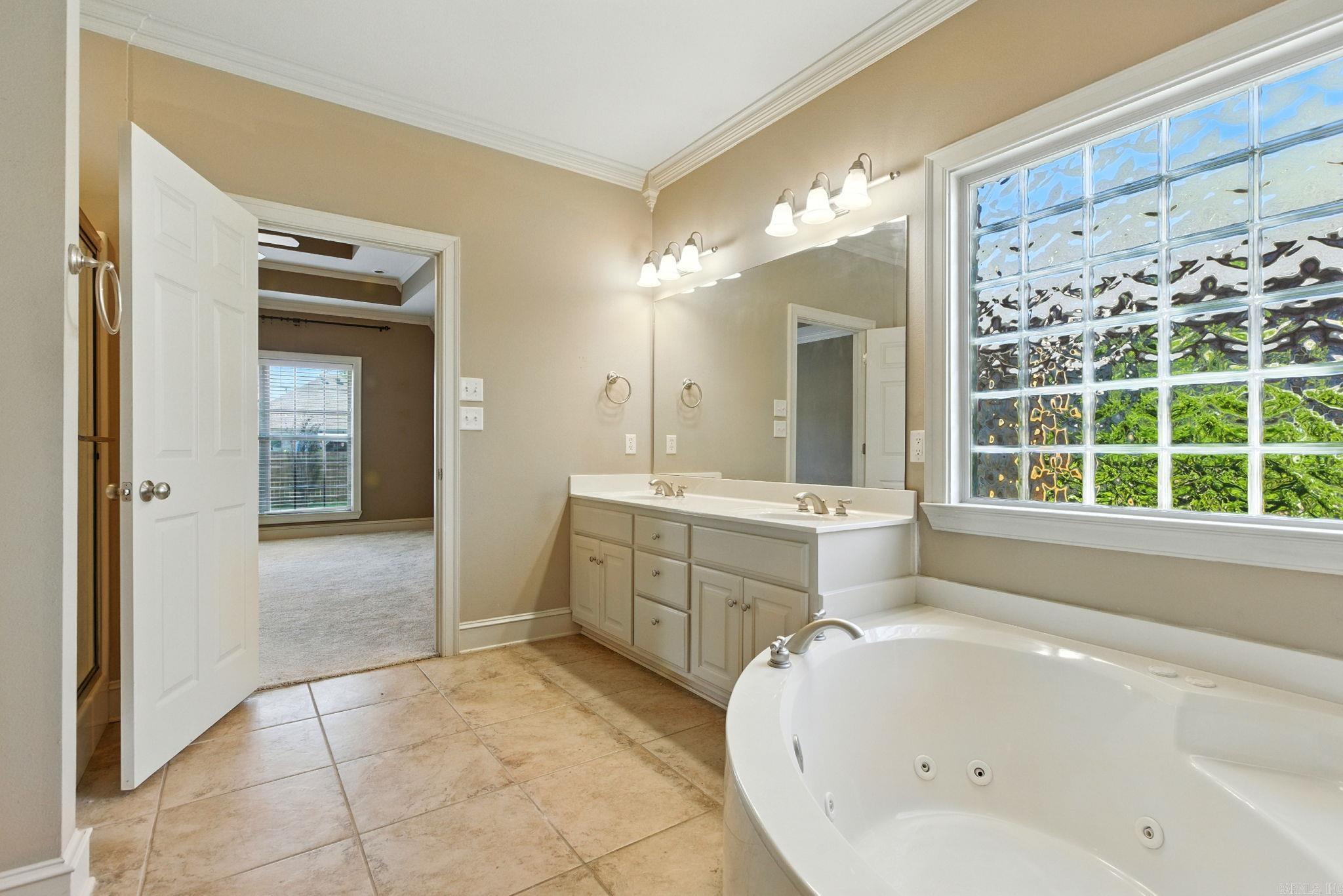 113 Bouriese  Maumelle, AR