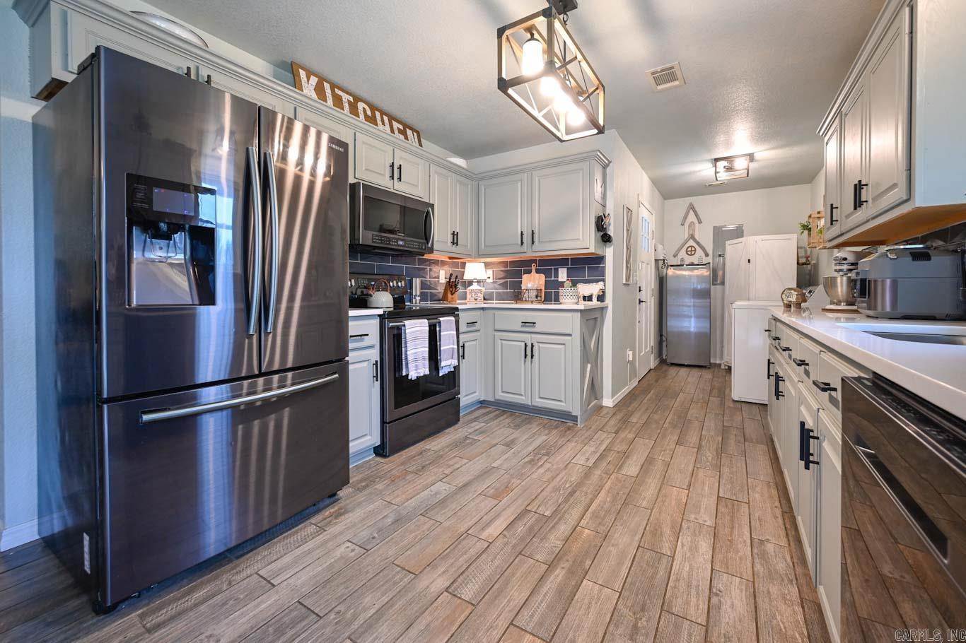392 Polk Road 46  Mena, AR