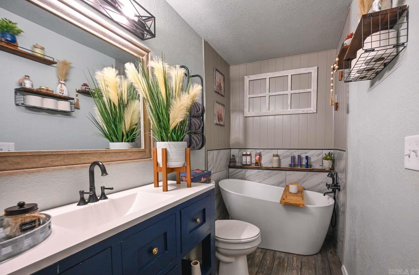 392 Polk Road 46  Mena, AR