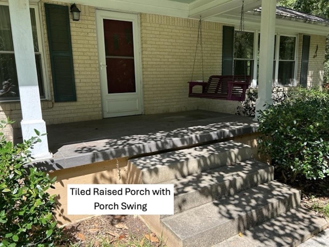 105 Lakeside  Hot Springs, AR