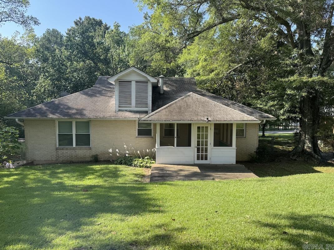 105 Lakeside  Hot Springs, AR