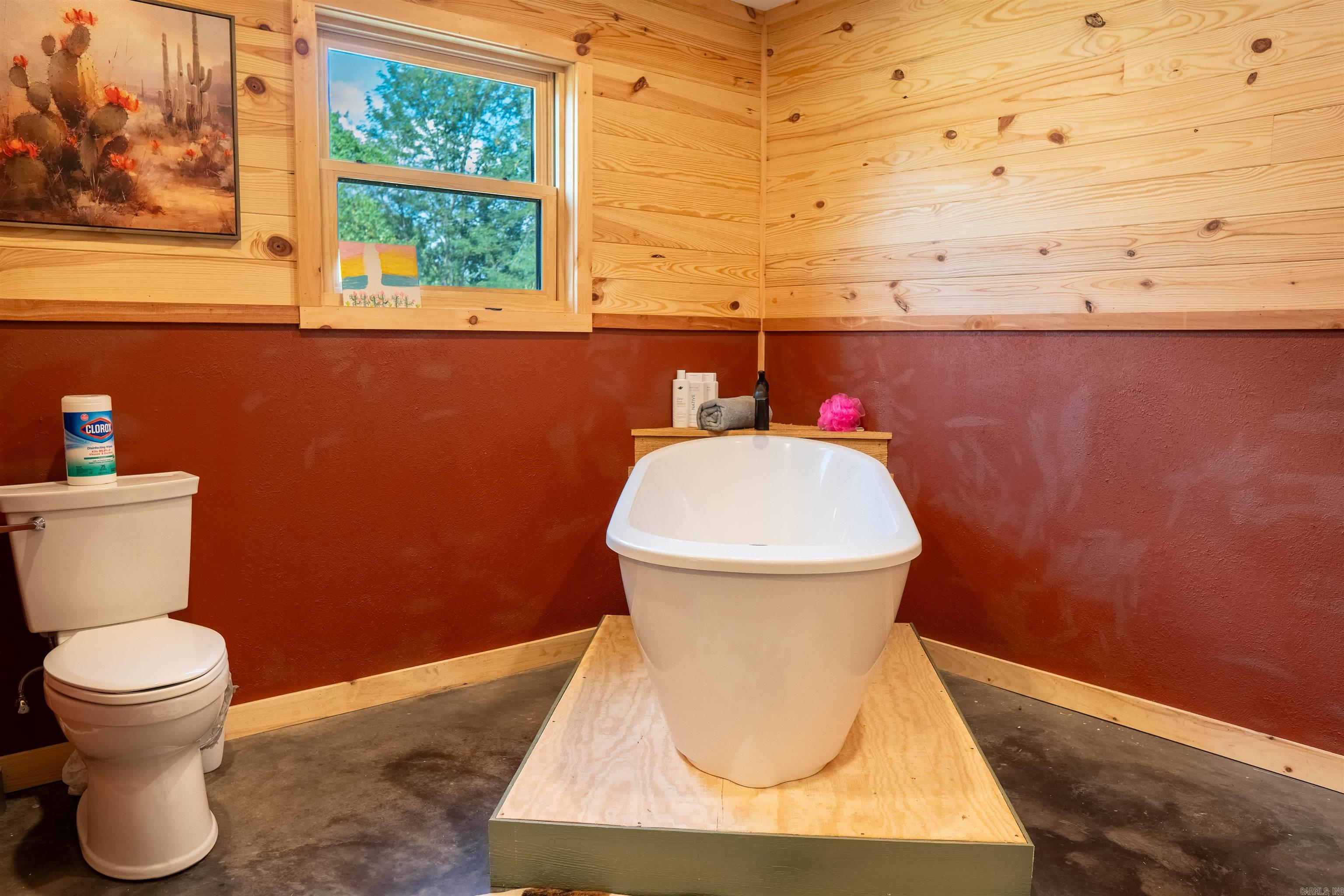 1269 Blackland  Oil Trough, AR