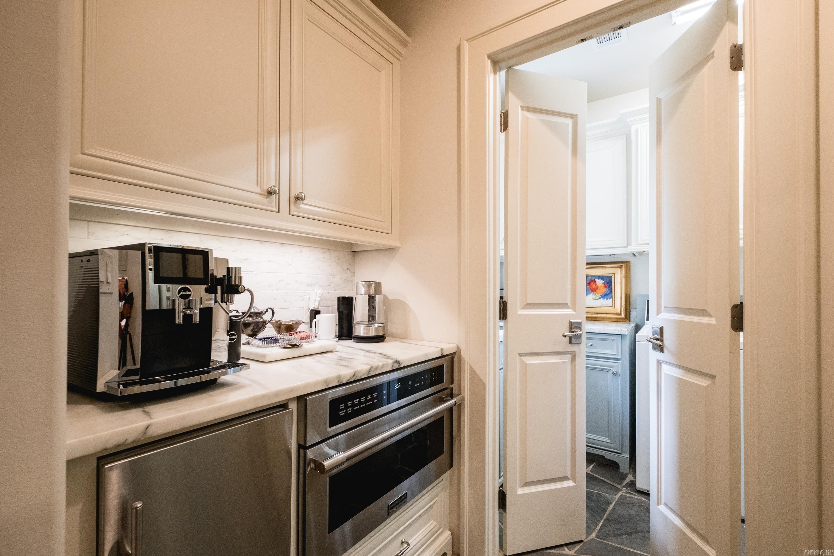22 Deauville  Little Rock, AR