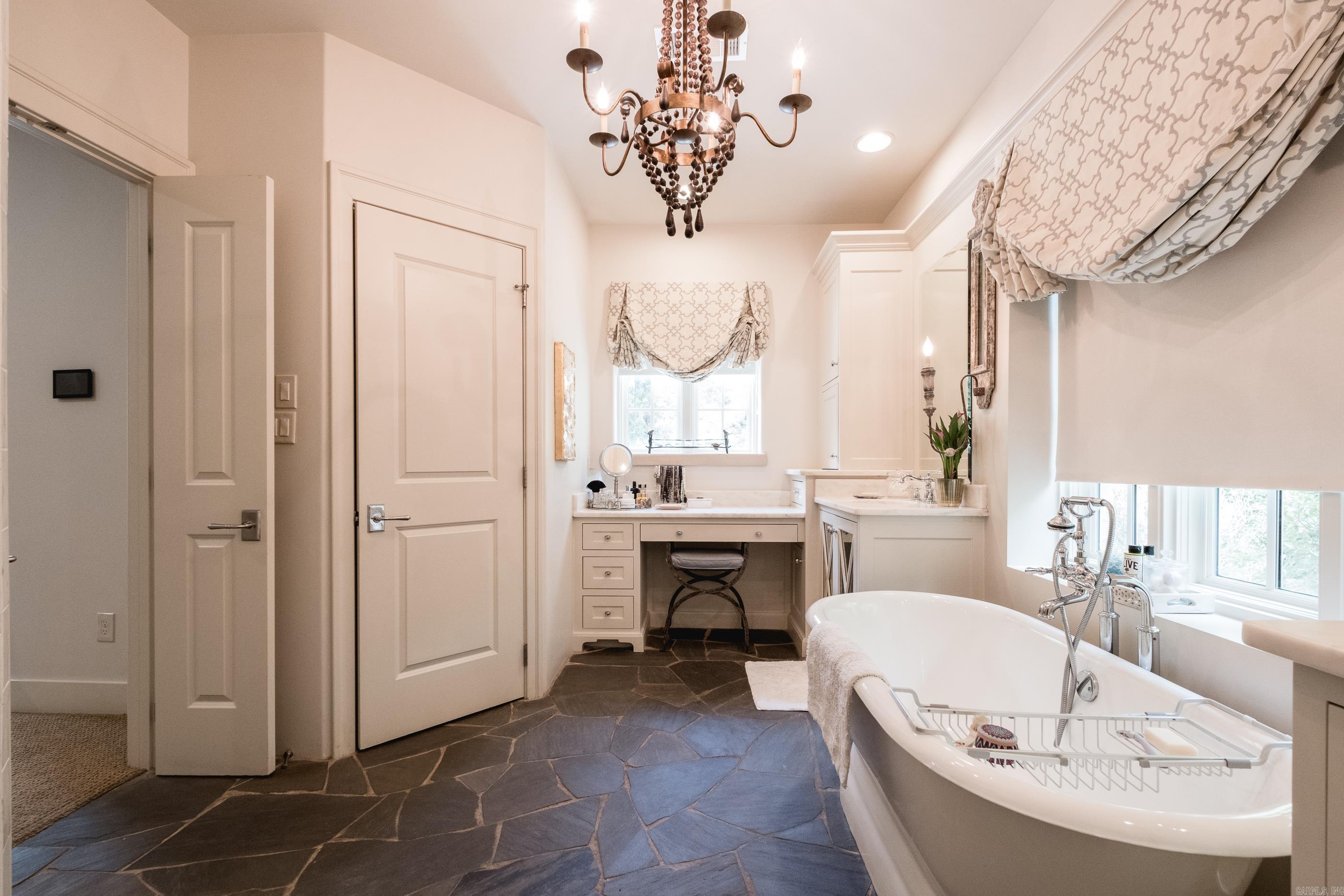 22 Deauville  Little Rock, AR