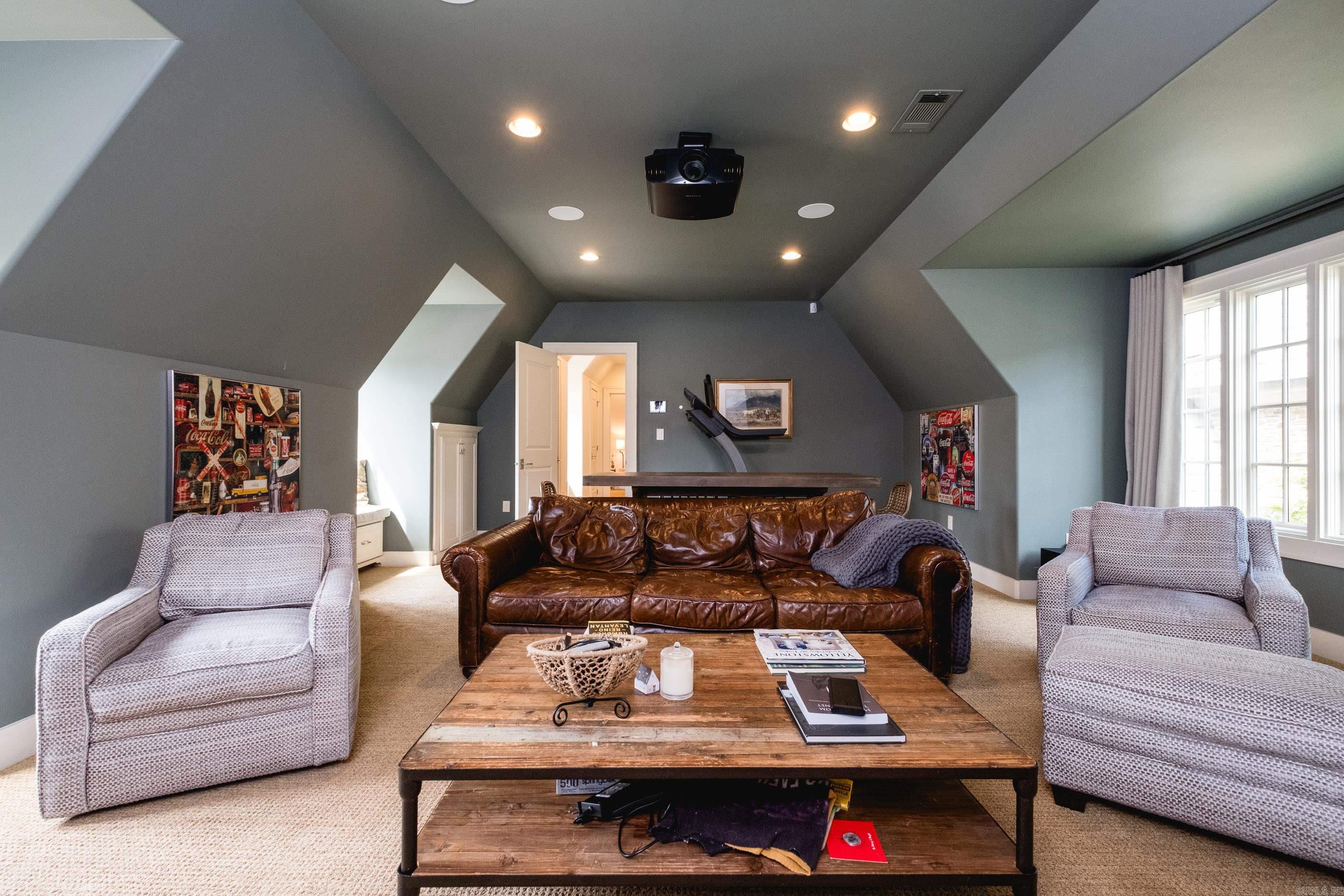 22 Deauville  Little Rock, AR
