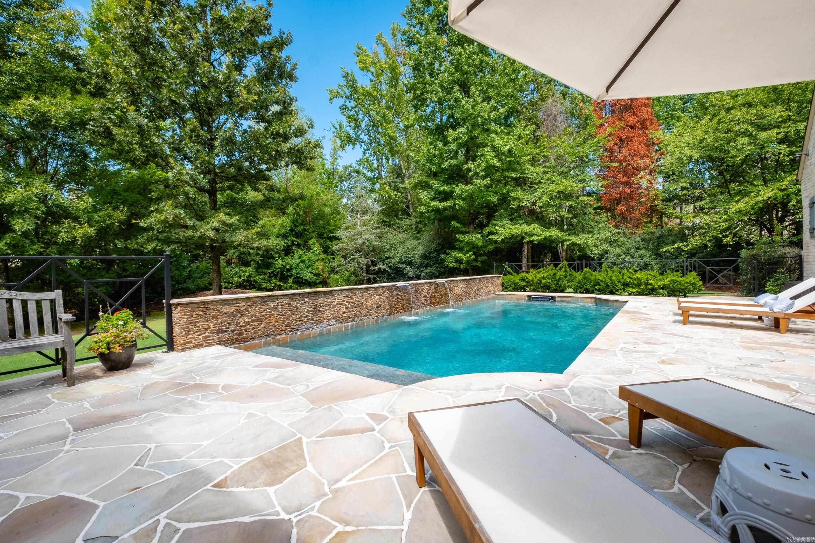 22 Deauville  Little Rock, AR