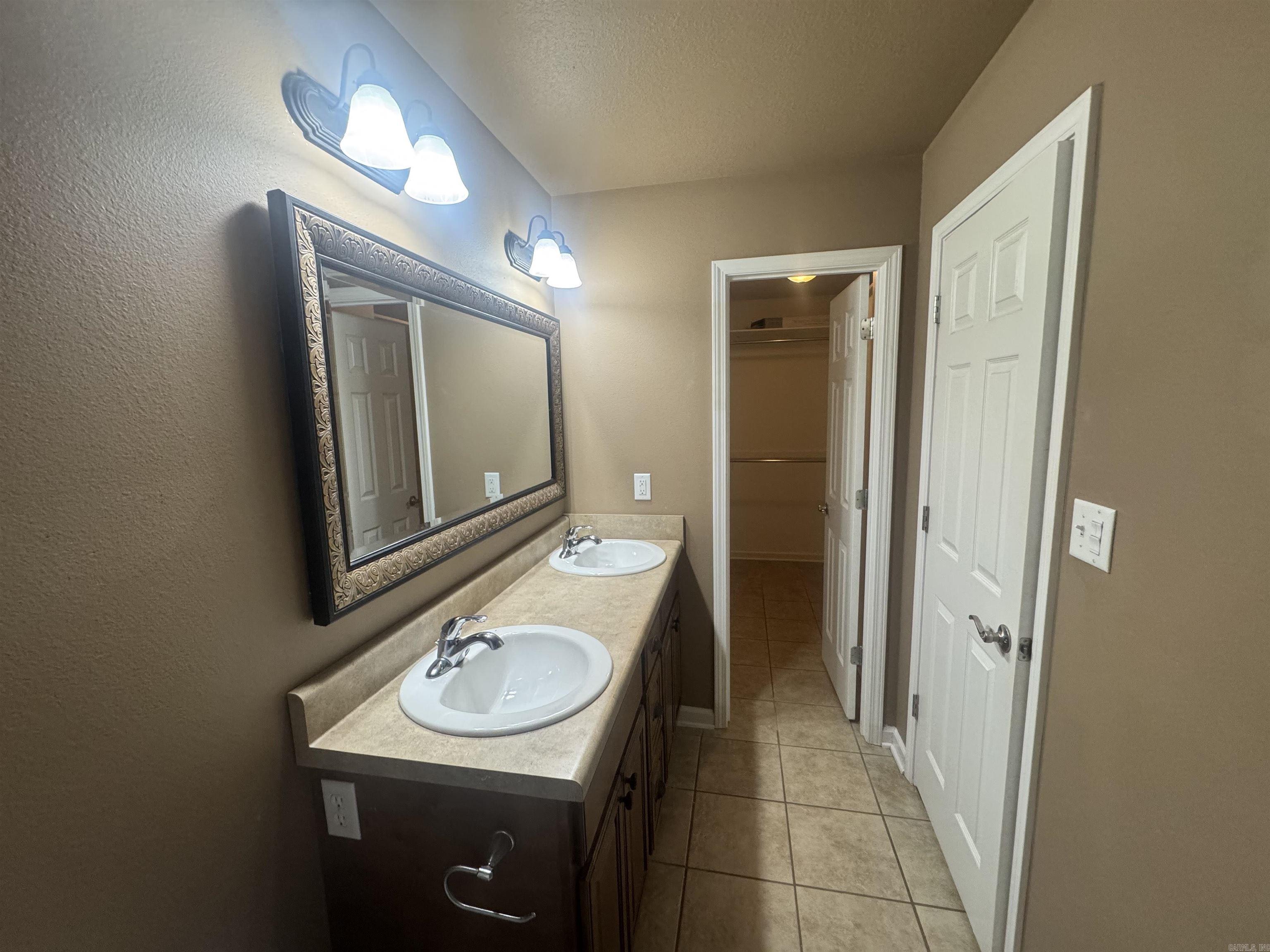 613 Sanibel  Searcy, AR