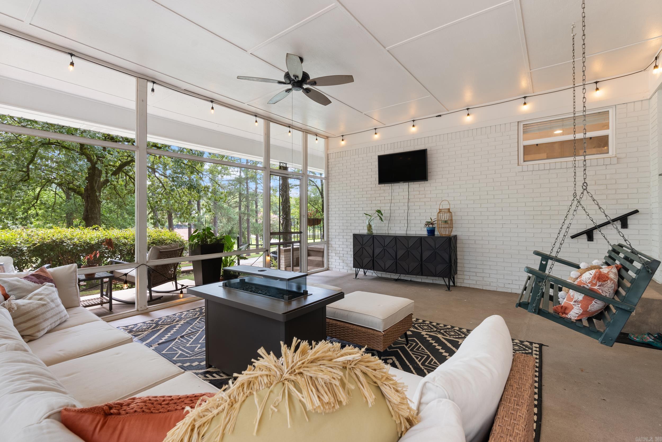 16300 Cooper Orbit  Little Rock, AR