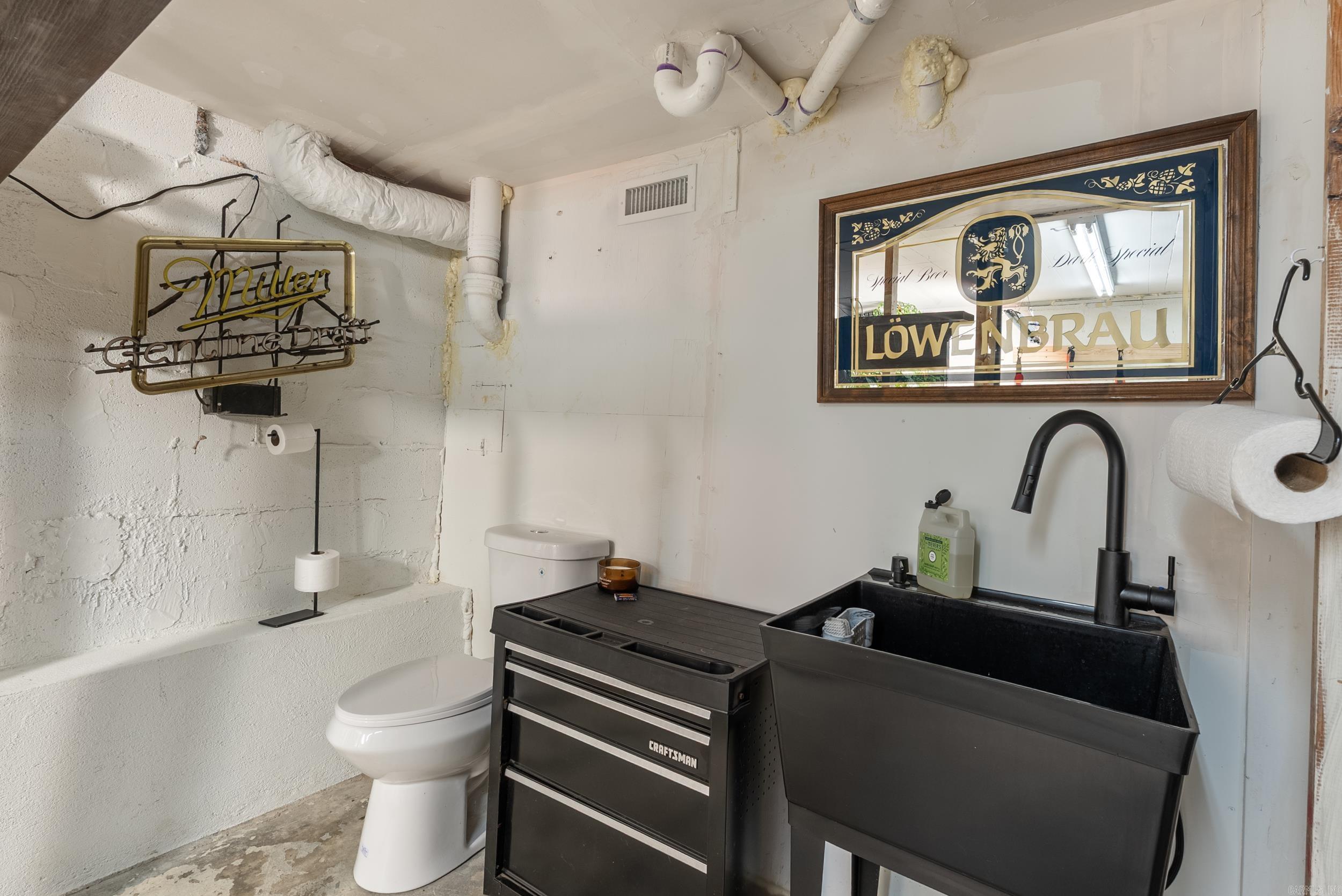 16300 Cooper Orbit  Little Rock, AR