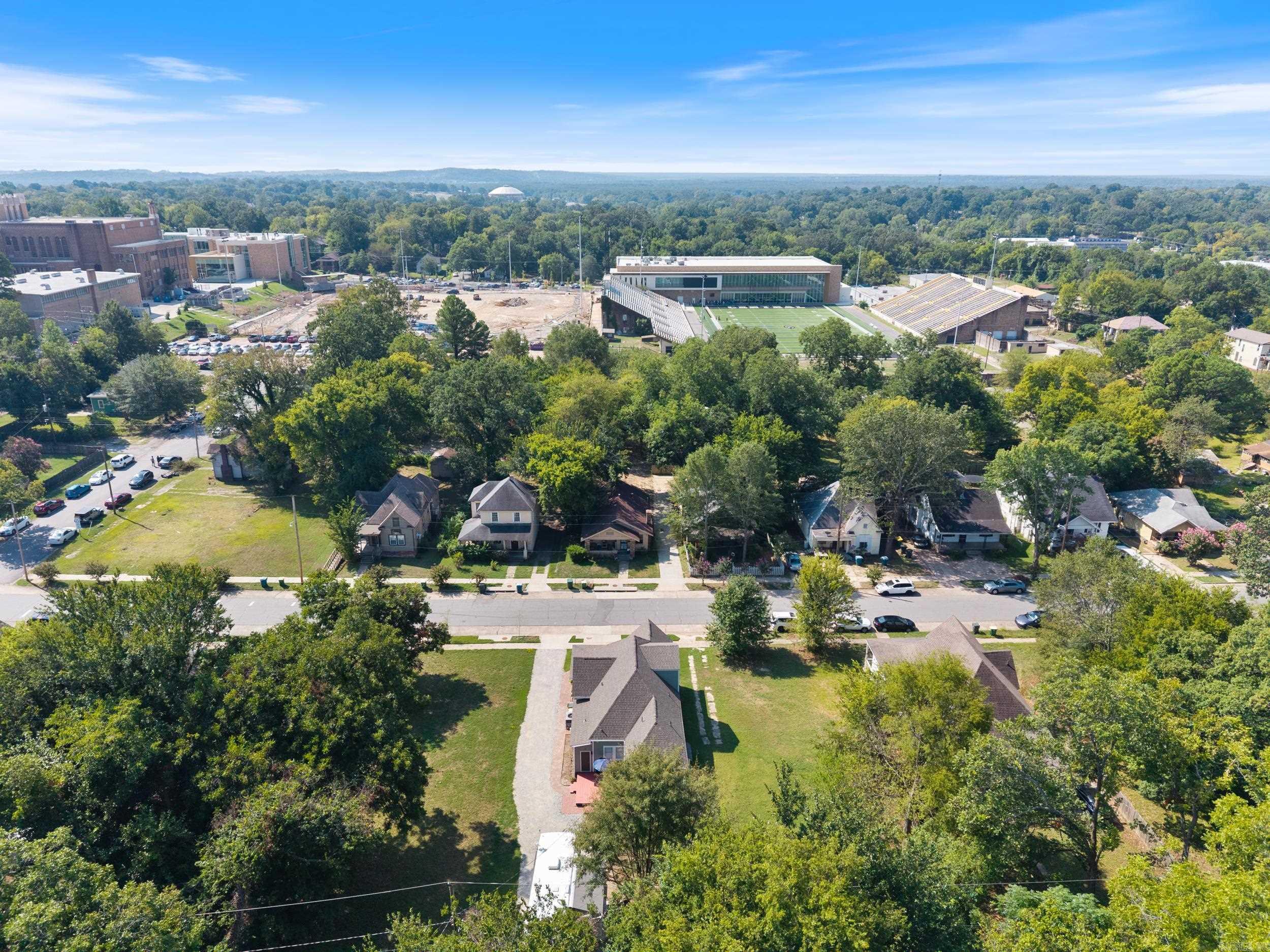 2416 W 13th  Little Rock, AR