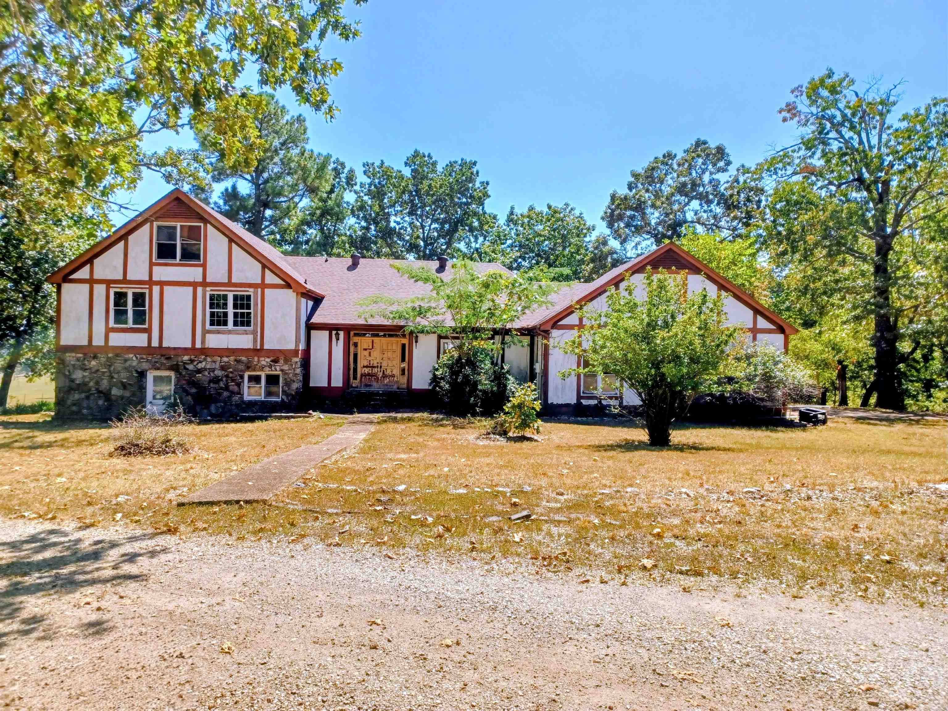 201 E Marshall  Cherokee Village, AR