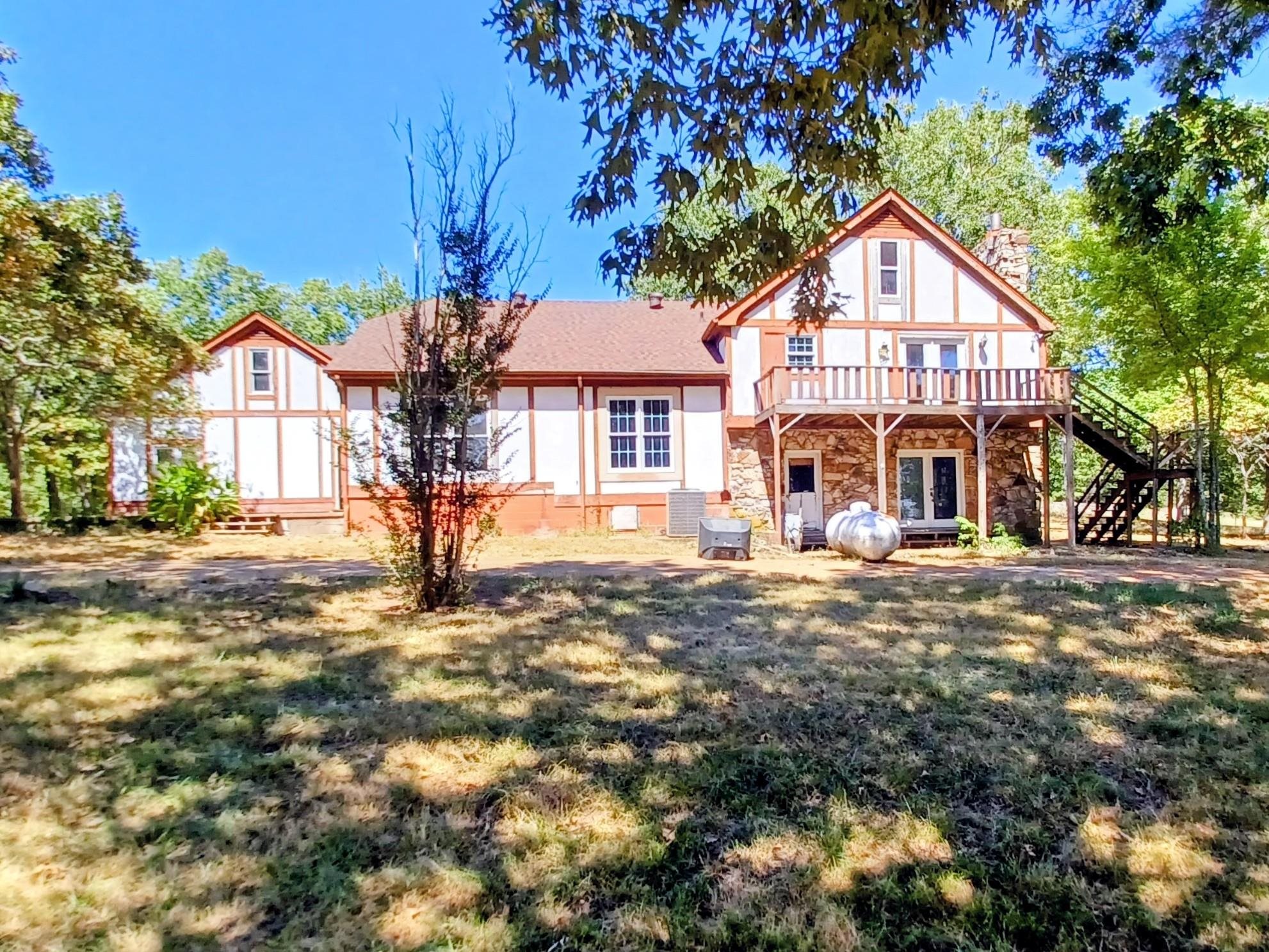 201 E Marshall  Cherokee Village, AR