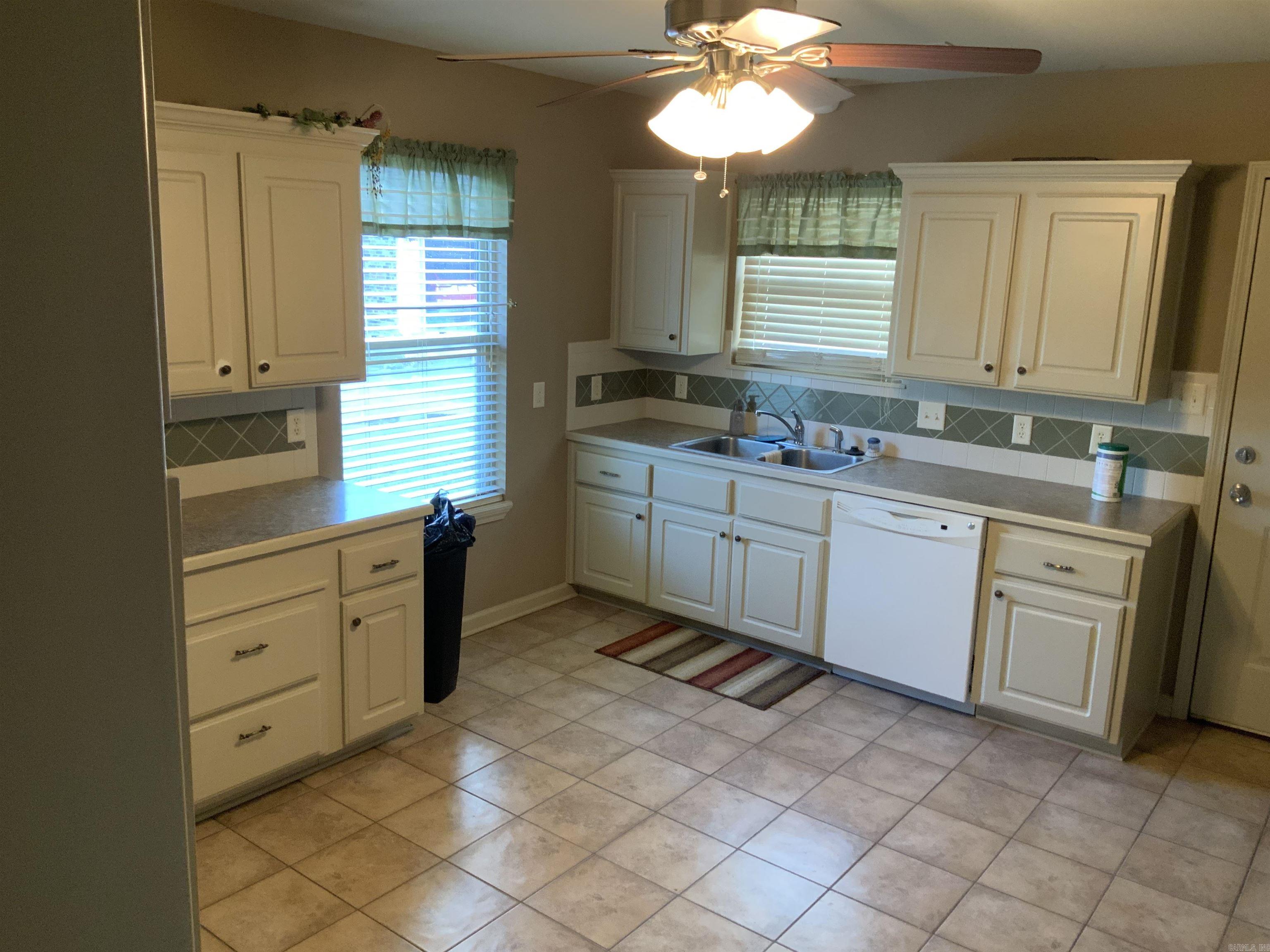 2506 Lemay  Lonoke, AR