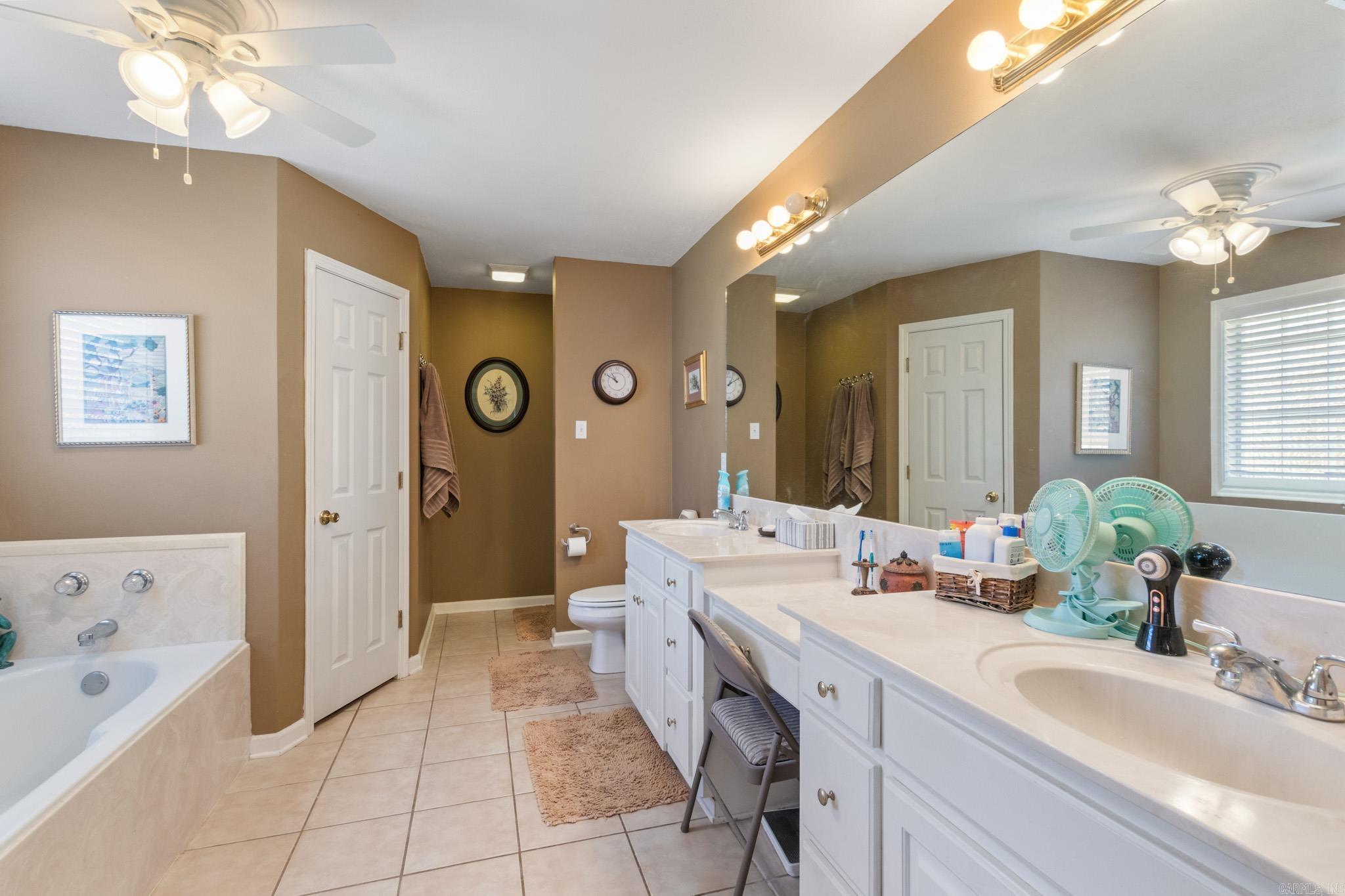 25 Applewood  Cabot, AR