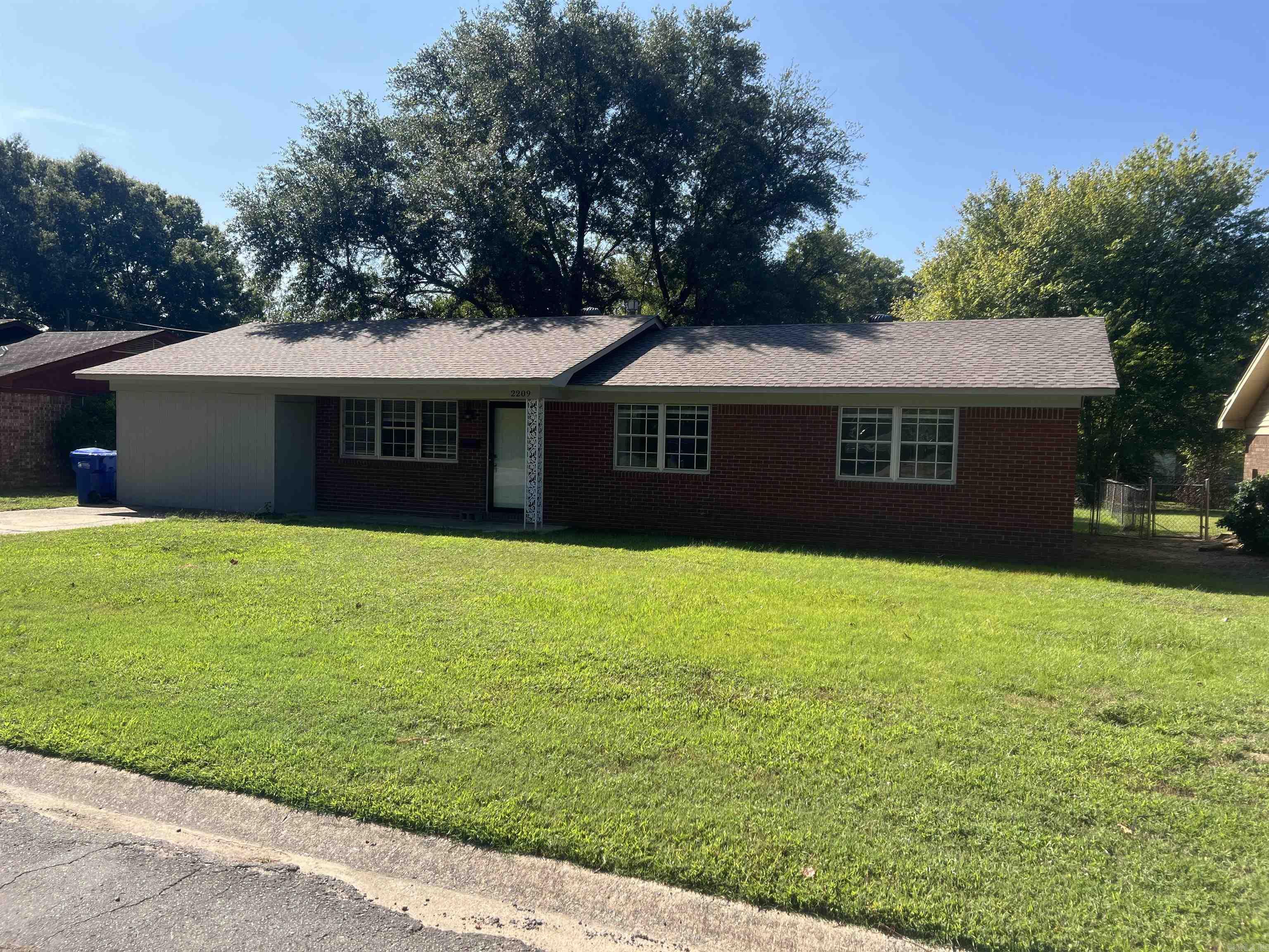 2209 Lookout Ave  Conway, AR