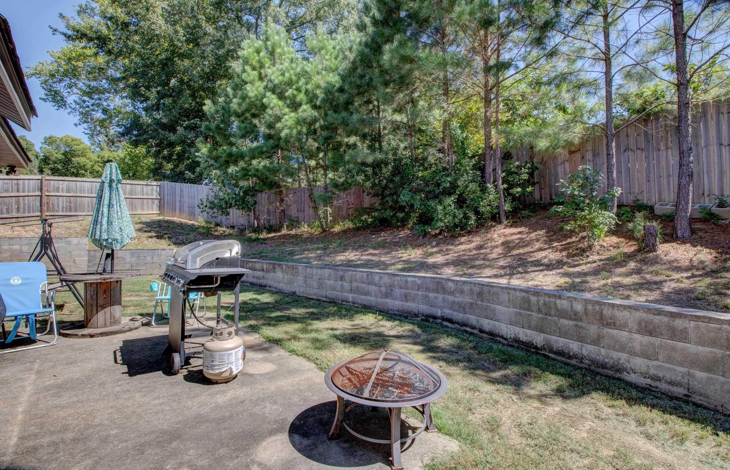 1107 J W  Benton, AR