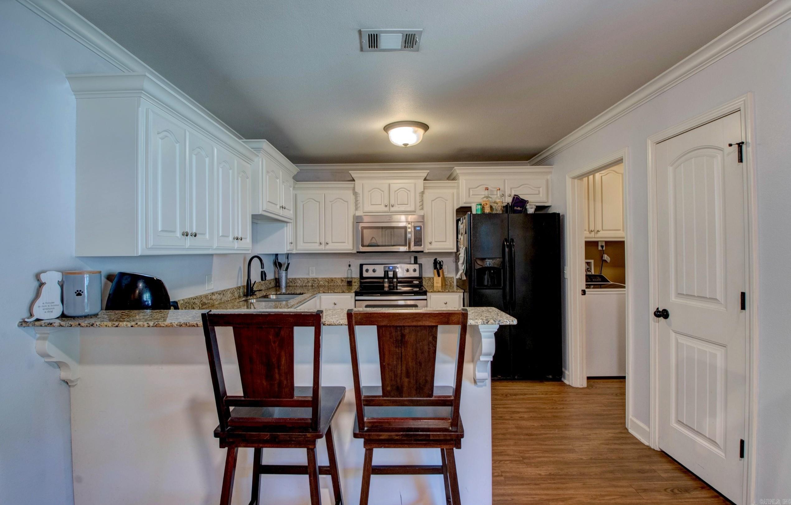 1107 J W  Benton, AR