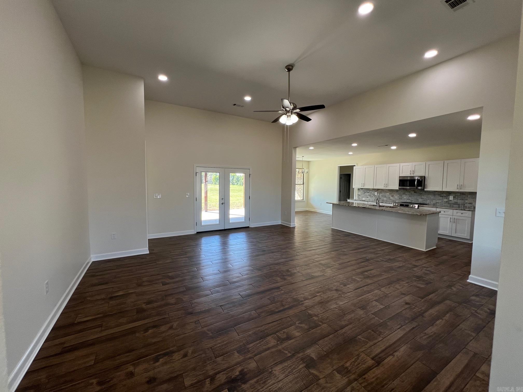 15 Country Meadows Dr  Vilonia, AR