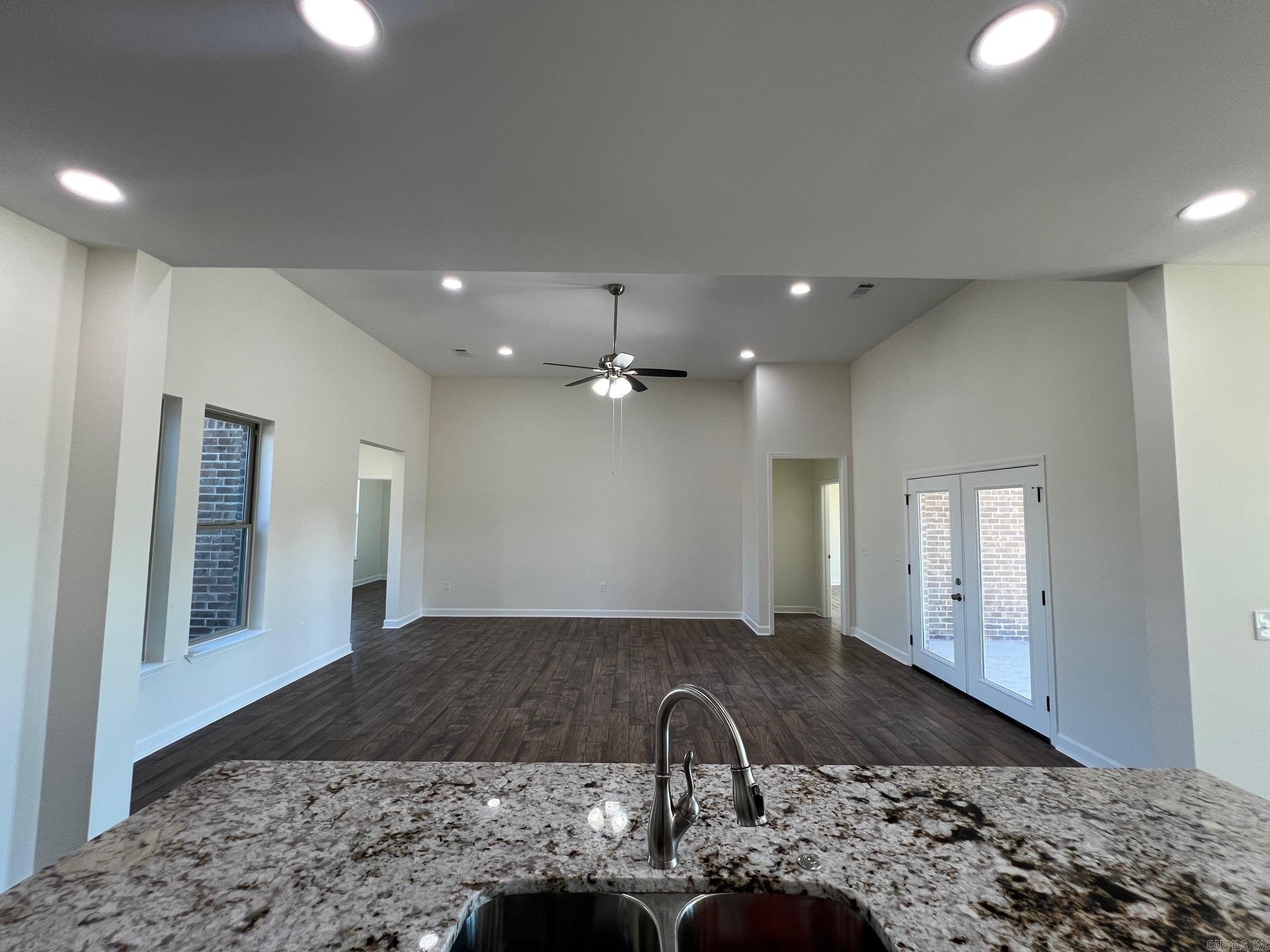 15 Country Meadows Dr  Vilonia, AR