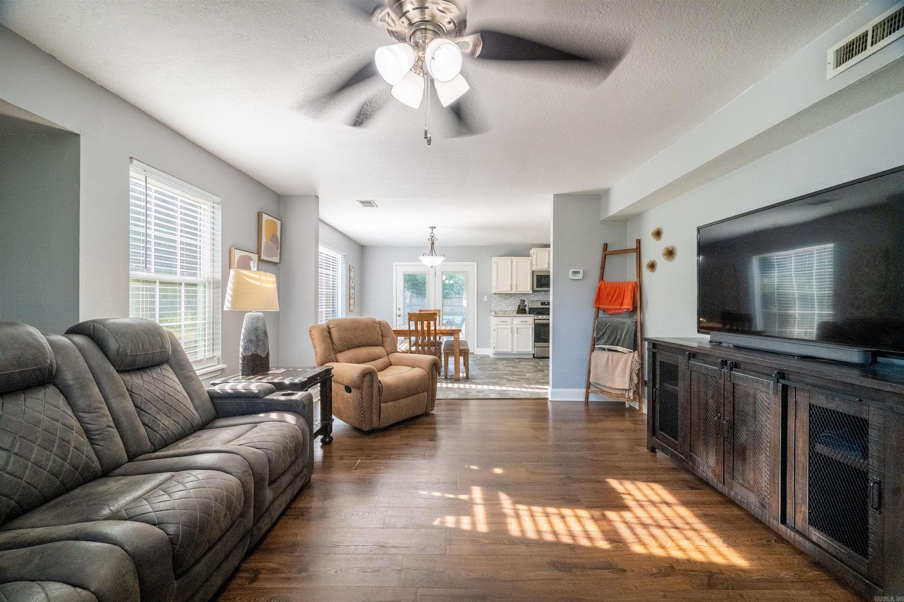 60 Boulder  Southside, AR