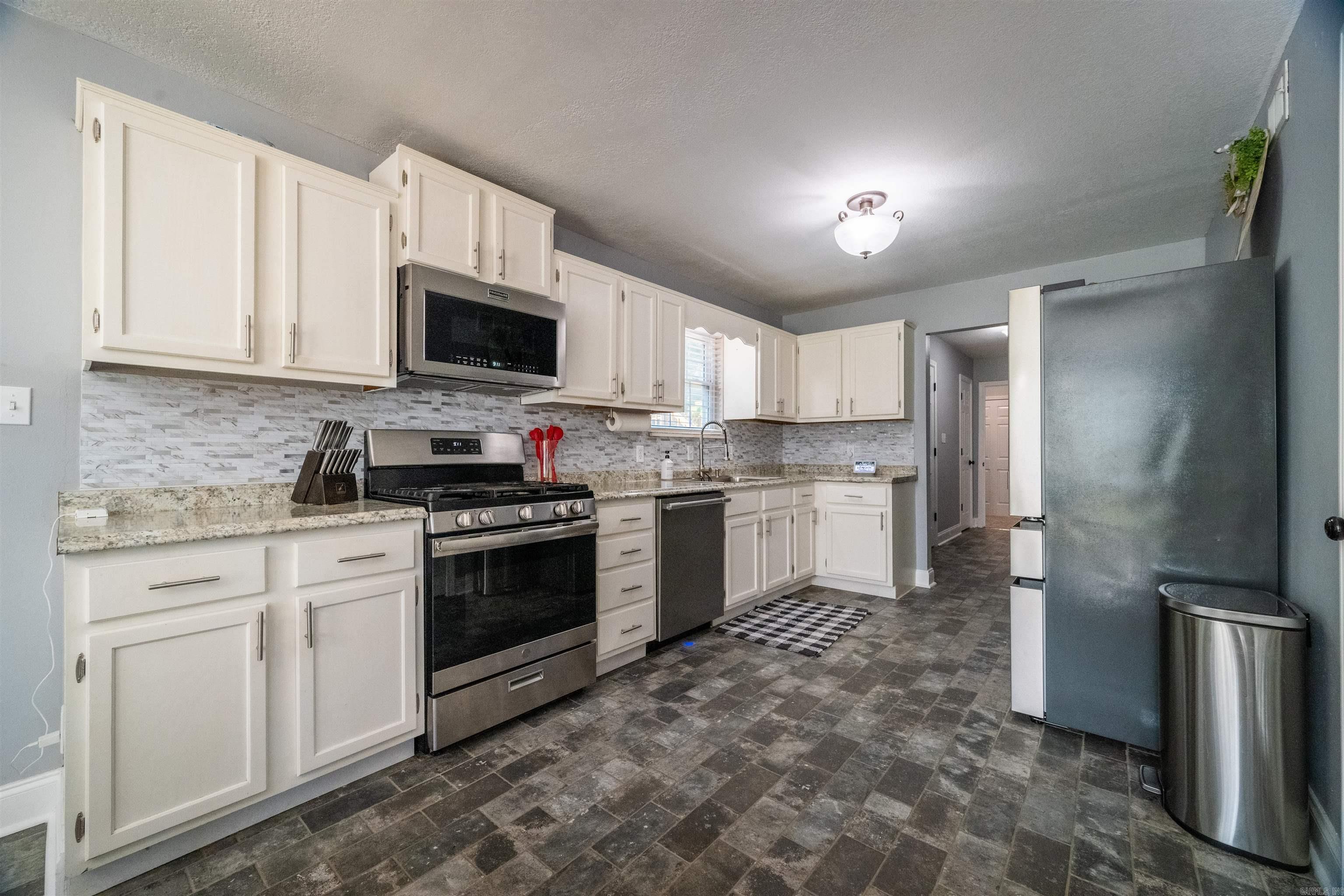60 Boulder  Southside, AR