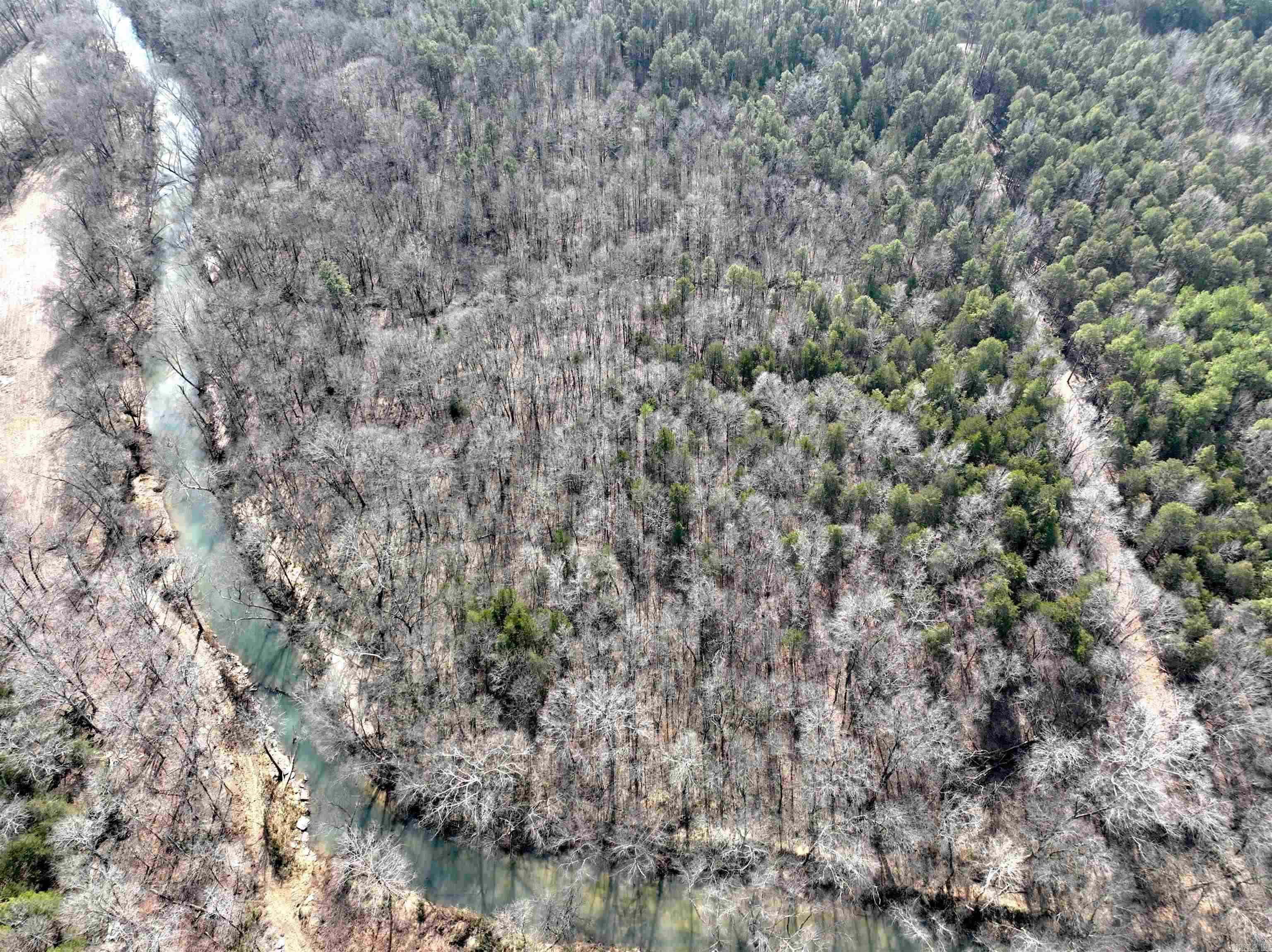 3306 Black Hill Road  Bee Branch, AR